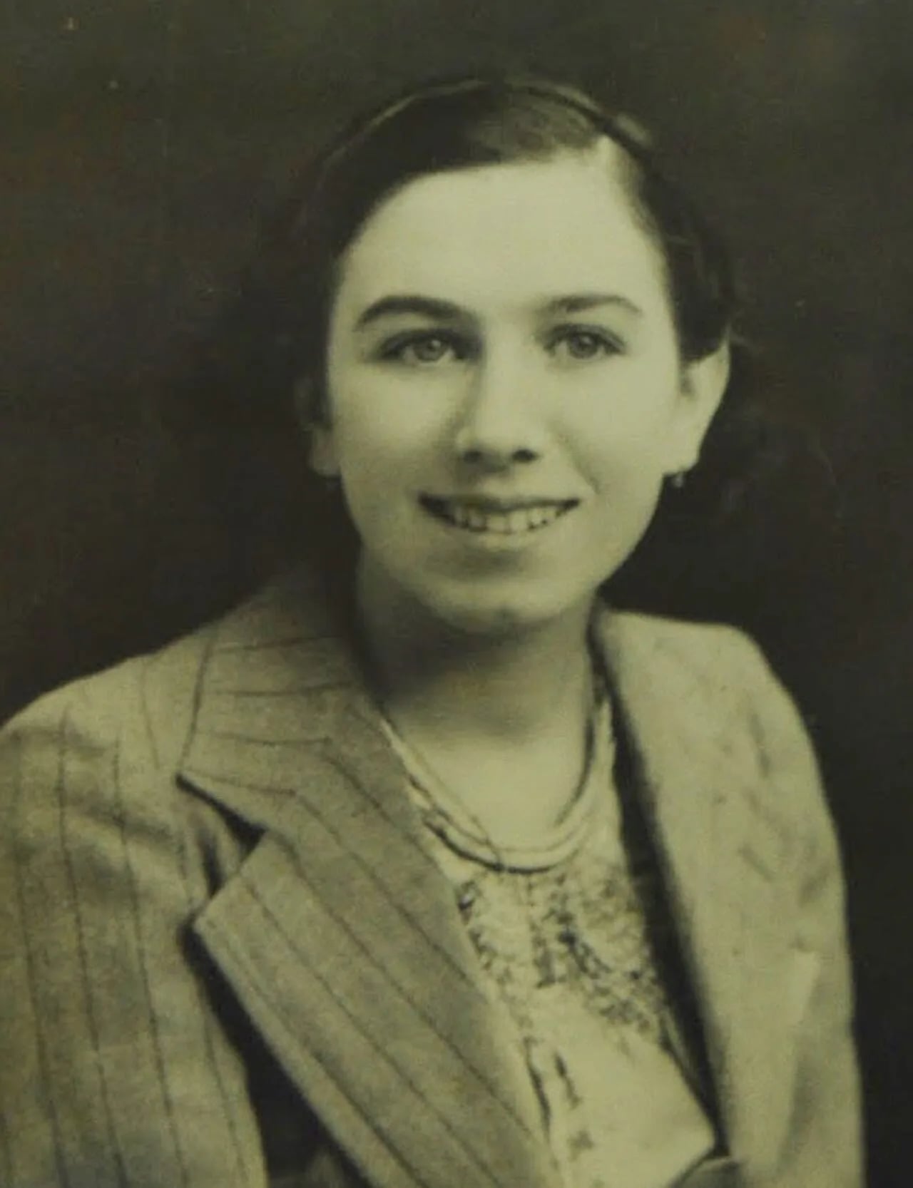 Porträt von Paulette Duhalde (1921–1945) – Gedenkseite