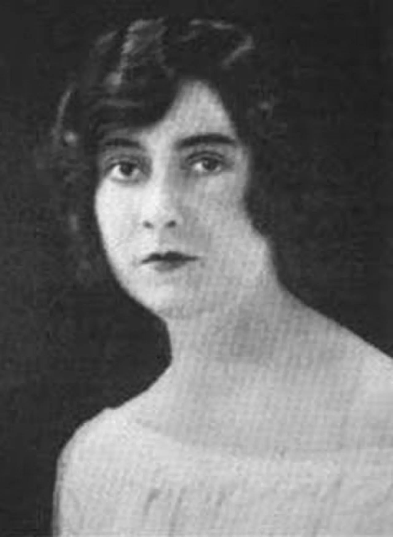 Porträt von Paulette Noizeux (1887–1971) – Gedenkseite