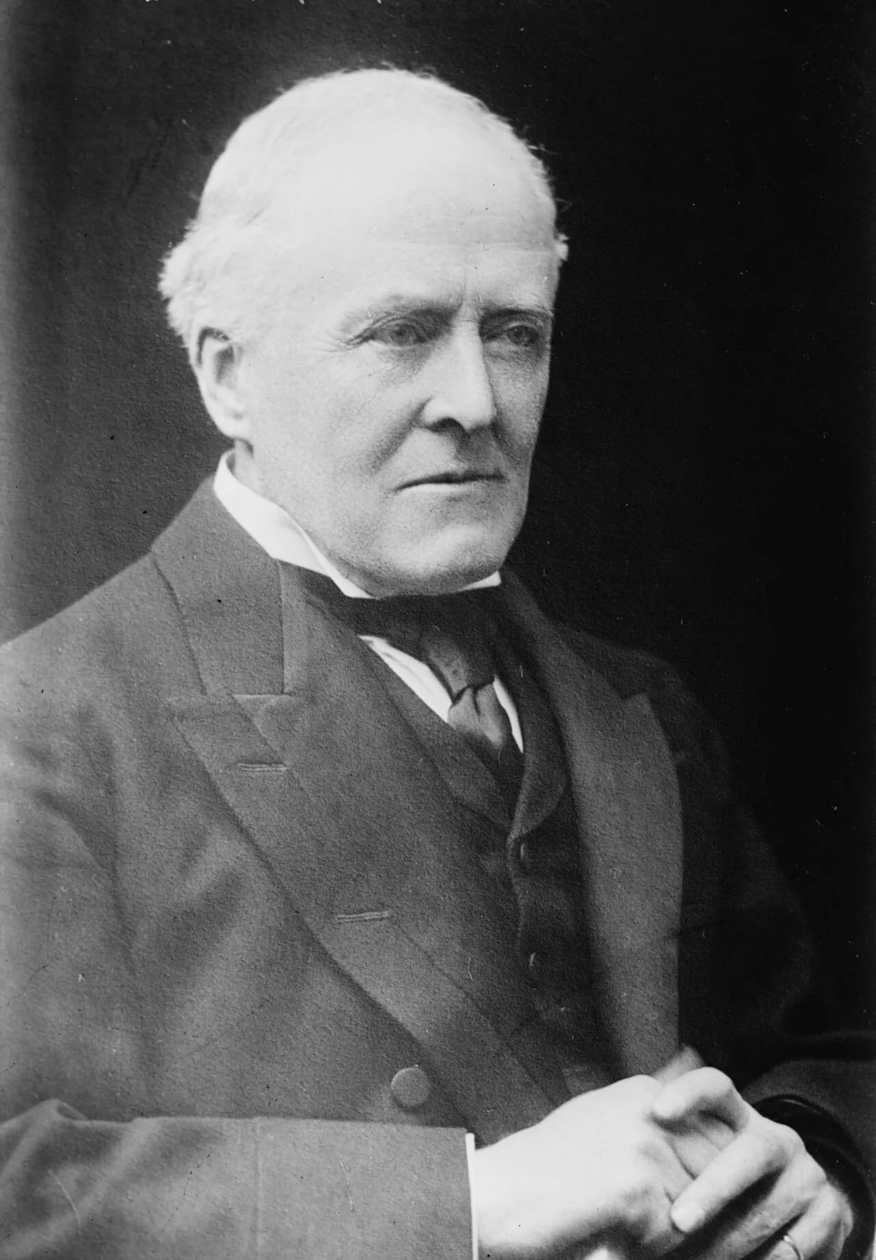 Porträt von Charles Cripps (1852–1941) – Gedenkseite