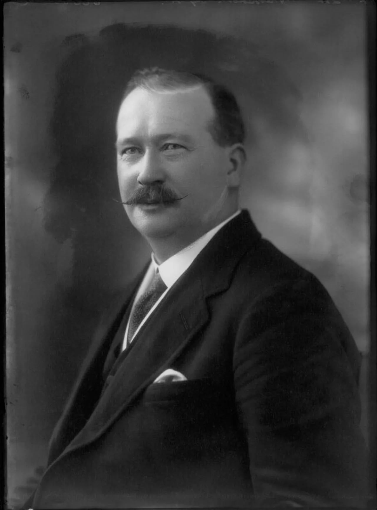 Porträt von Vernon Hartshorn (1872–1931) – Gedenkseite