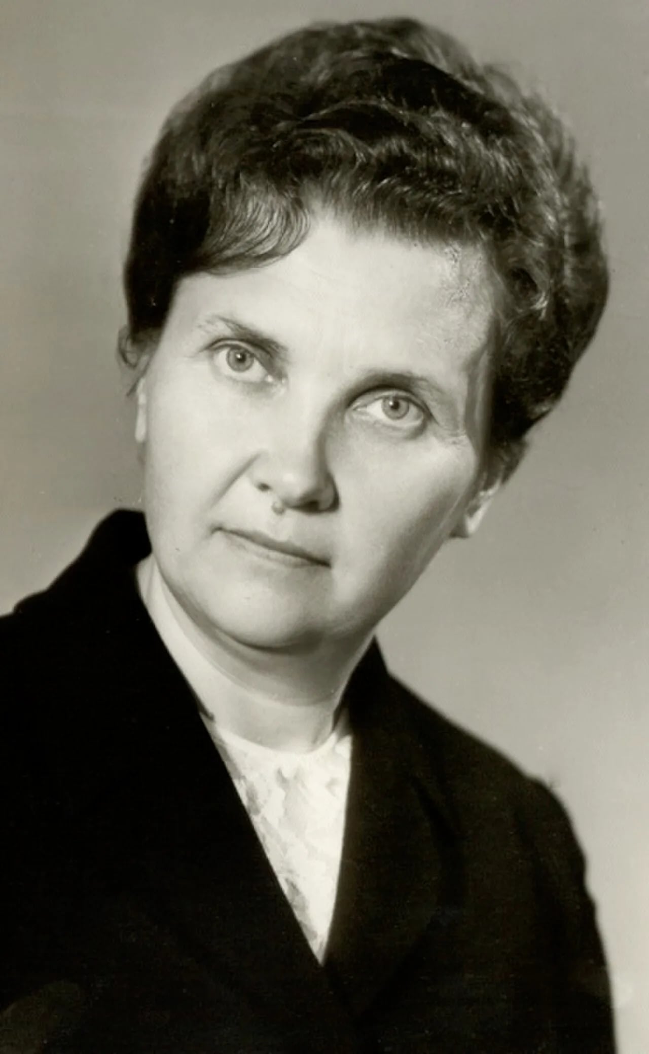 Porträt von Nikolai Alexejewitsch Kusnezow (1922–2009) – Gedenkseite