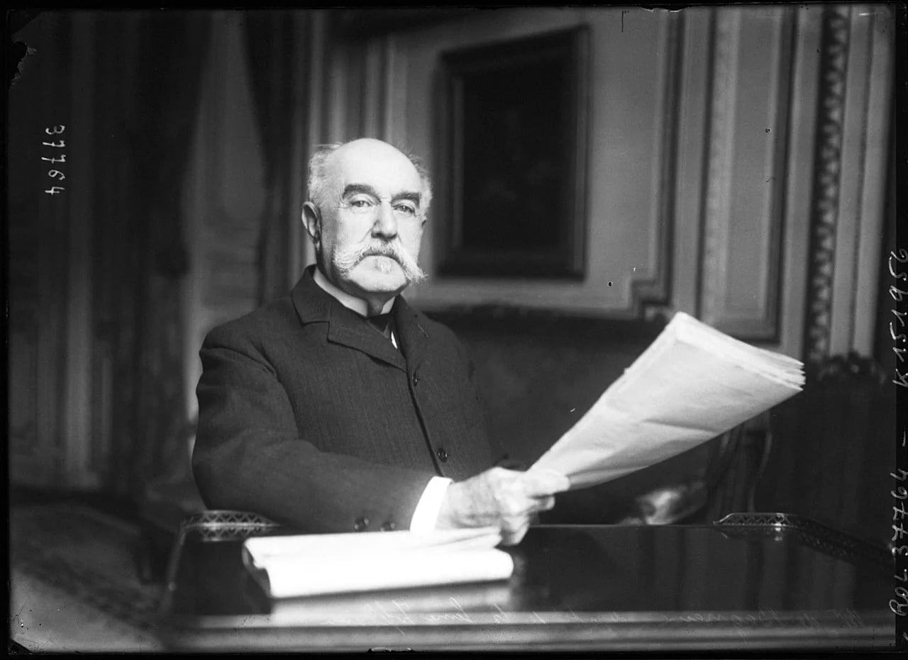 Portrait of Pierre-Adalbert de Frotier de Bagneux (1845–1923) – memorial page