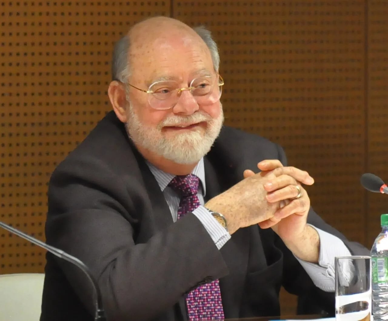 Portrait of Pierre Bourguignon (1942–2019) – memorial page