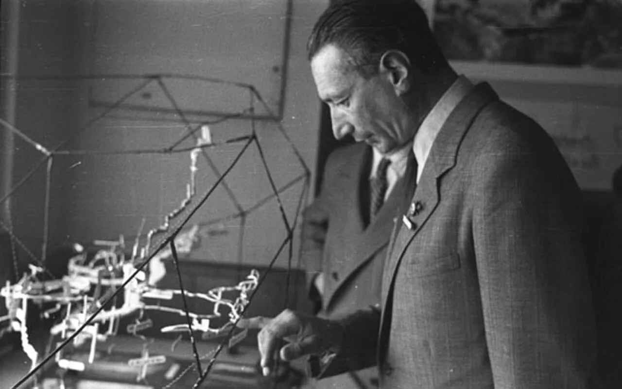 Porträt von Pierre Chevalier (1905–2001) – Gedenkseite