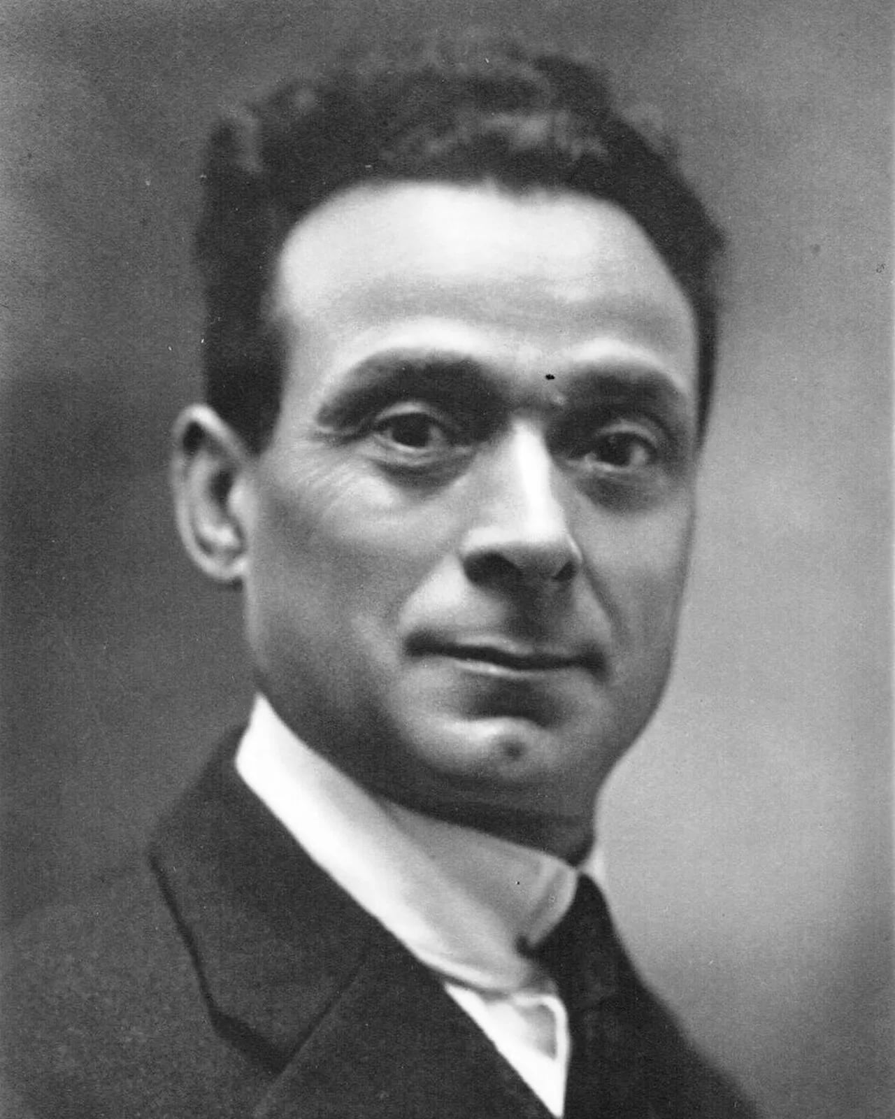Porträt von Alejandro Viana Esperón (1877–1952) – Gedenkseite