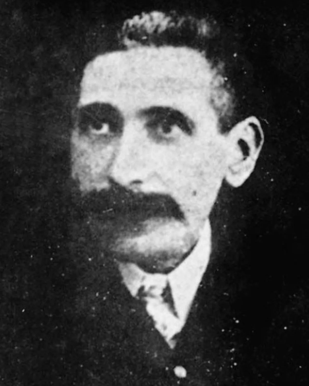 Porträt von Enrique Heraclio Botana Pérez (1871–1936) – Gedenkseite