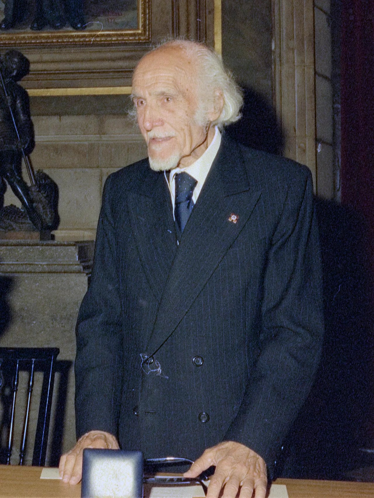 Porträt von Frederic Marès i Deulovol (1893–1991) – Gedenkseite