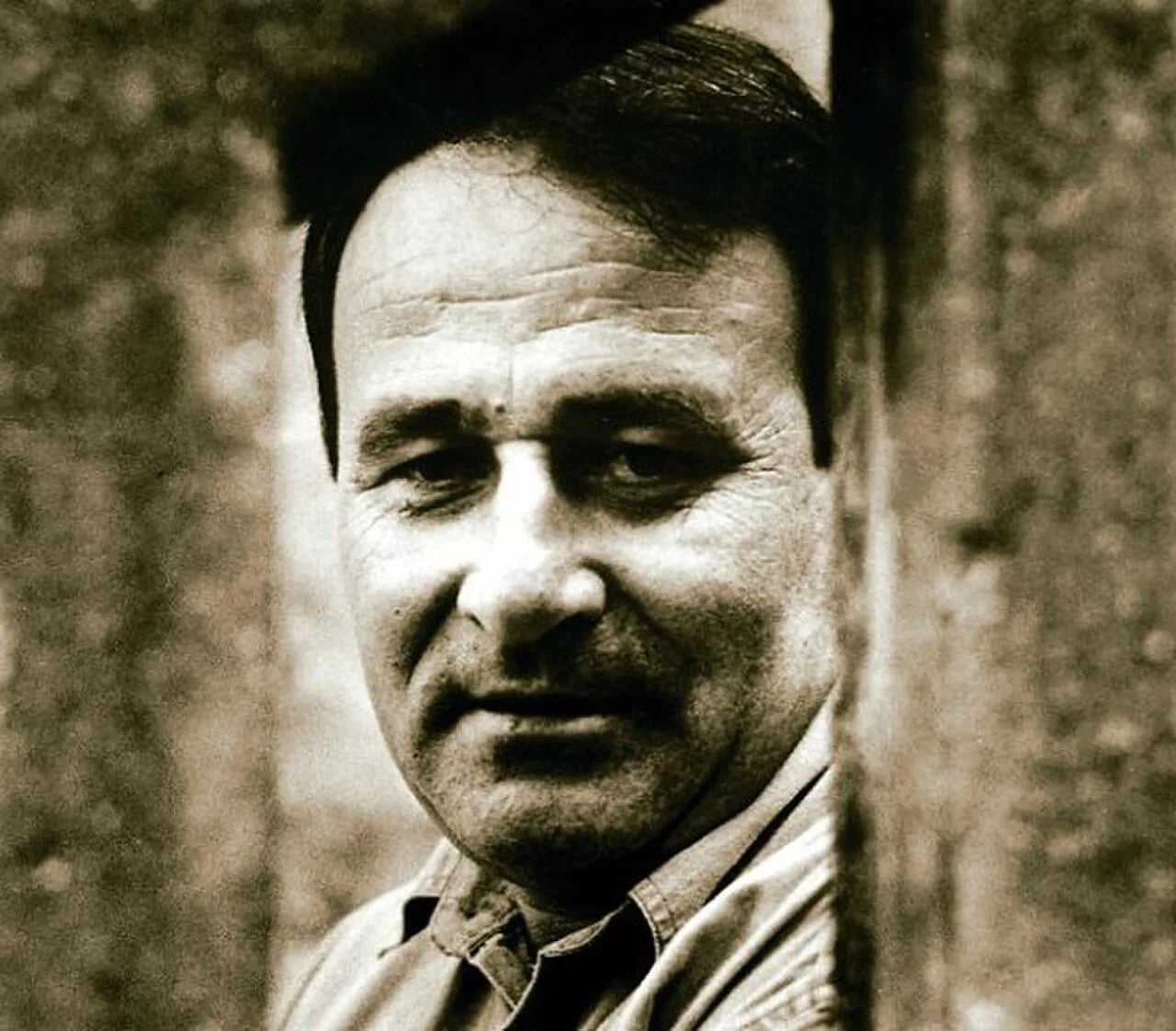 Porträt von Carlos Casares (1941–2002) – Gedenkseite