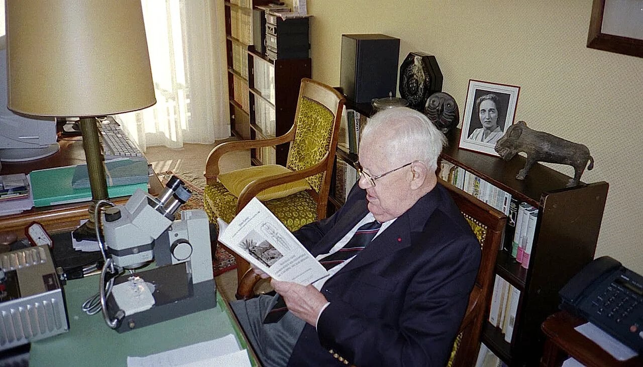 Portrait of Renaud Paulian (1913–2003) – memorial page