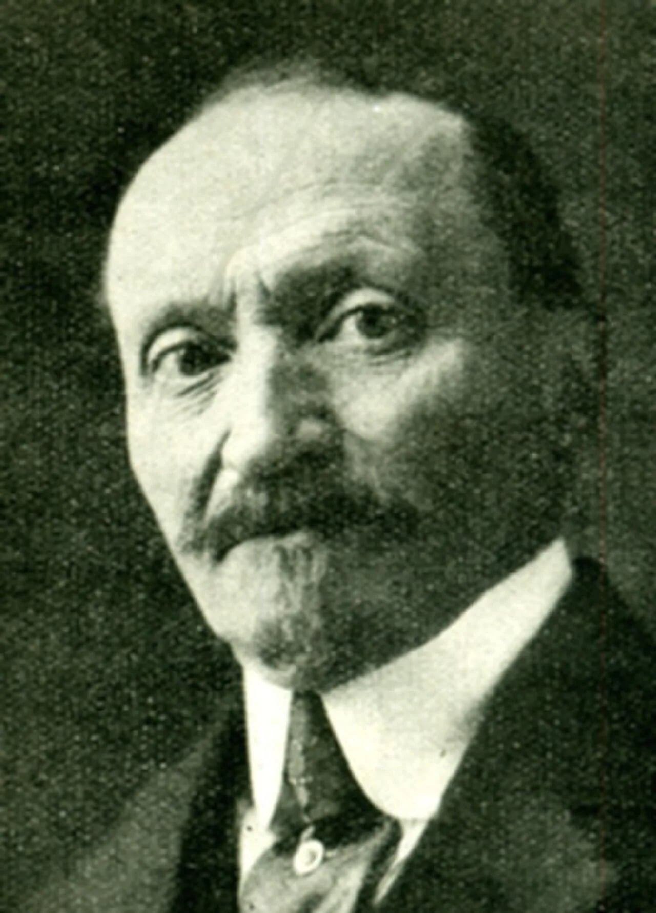 Portrait of René Marcille (1873–1955) – memorial page