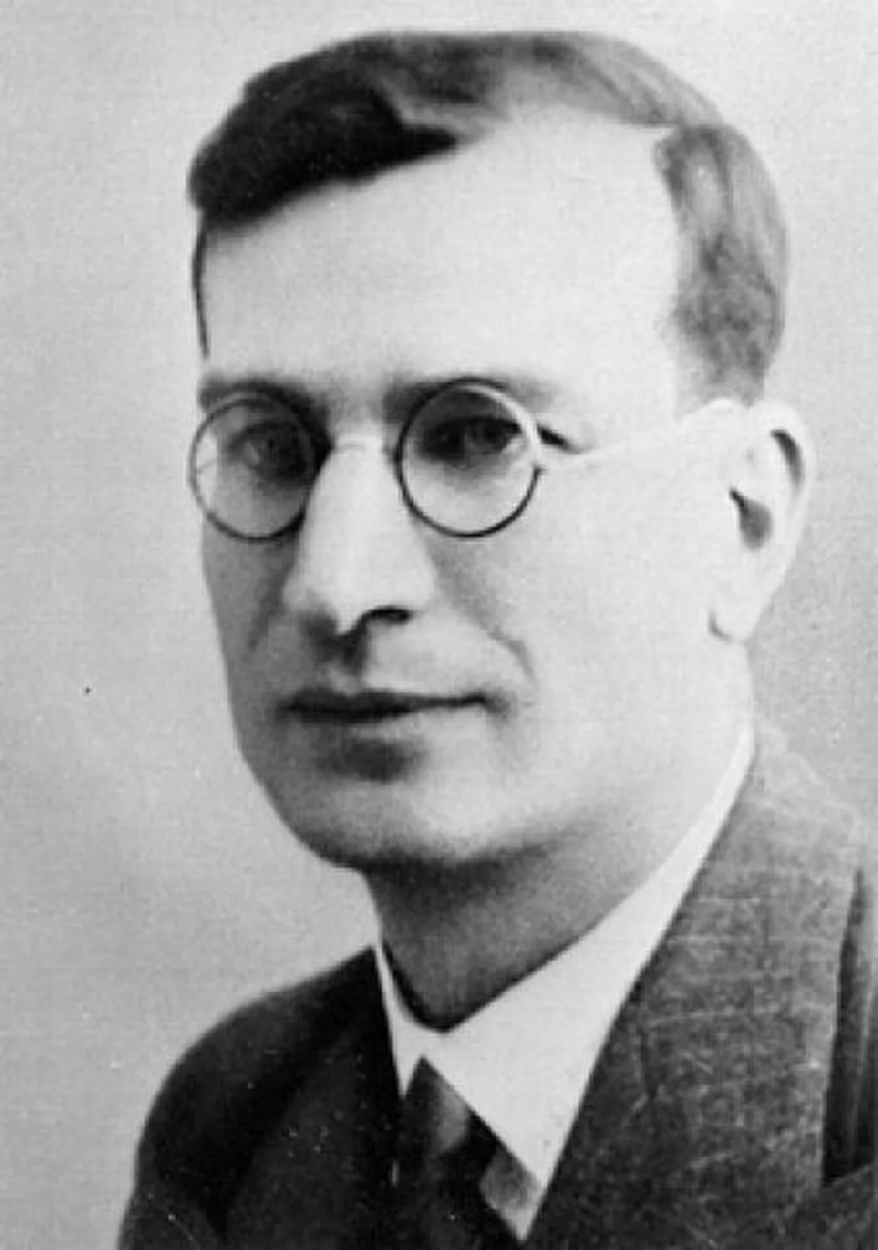 Portrait of René Parodi (1904–1942) – memorial page
