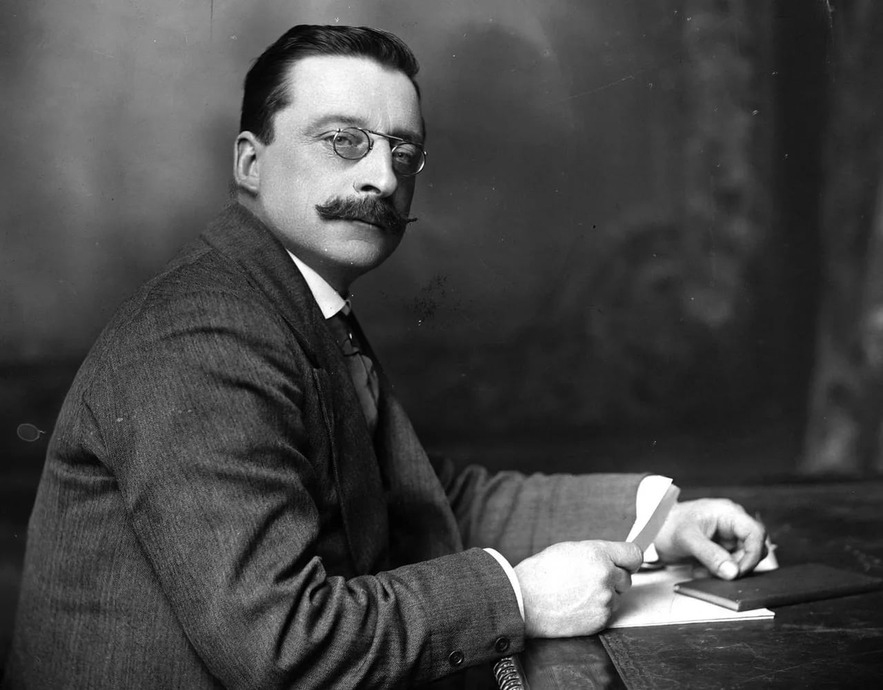 Porträt von Arthur Griffith (1872–1922) – Gedenkseite