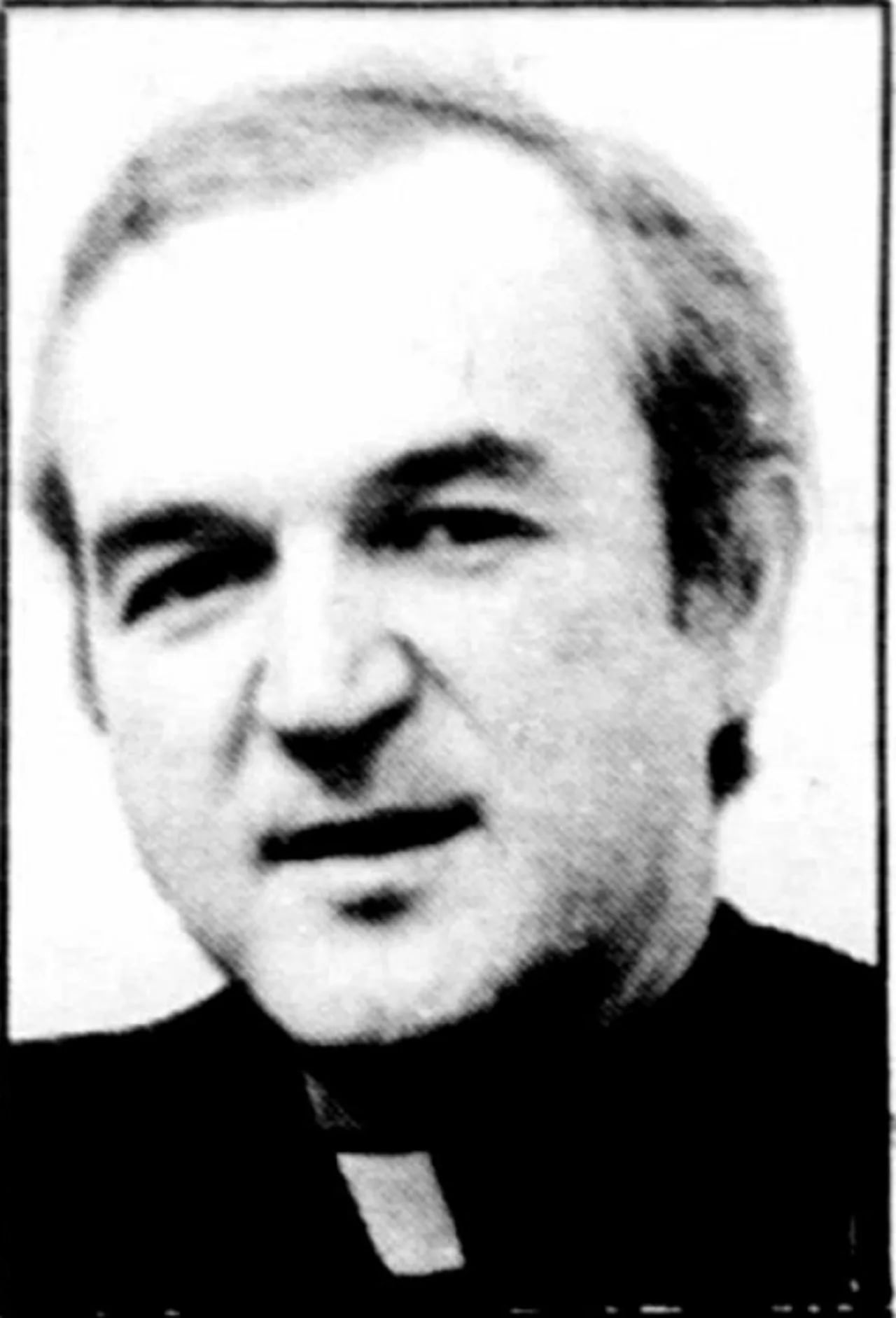 Porträt von Richard McBrien (1936–2015) – Gedenkseite