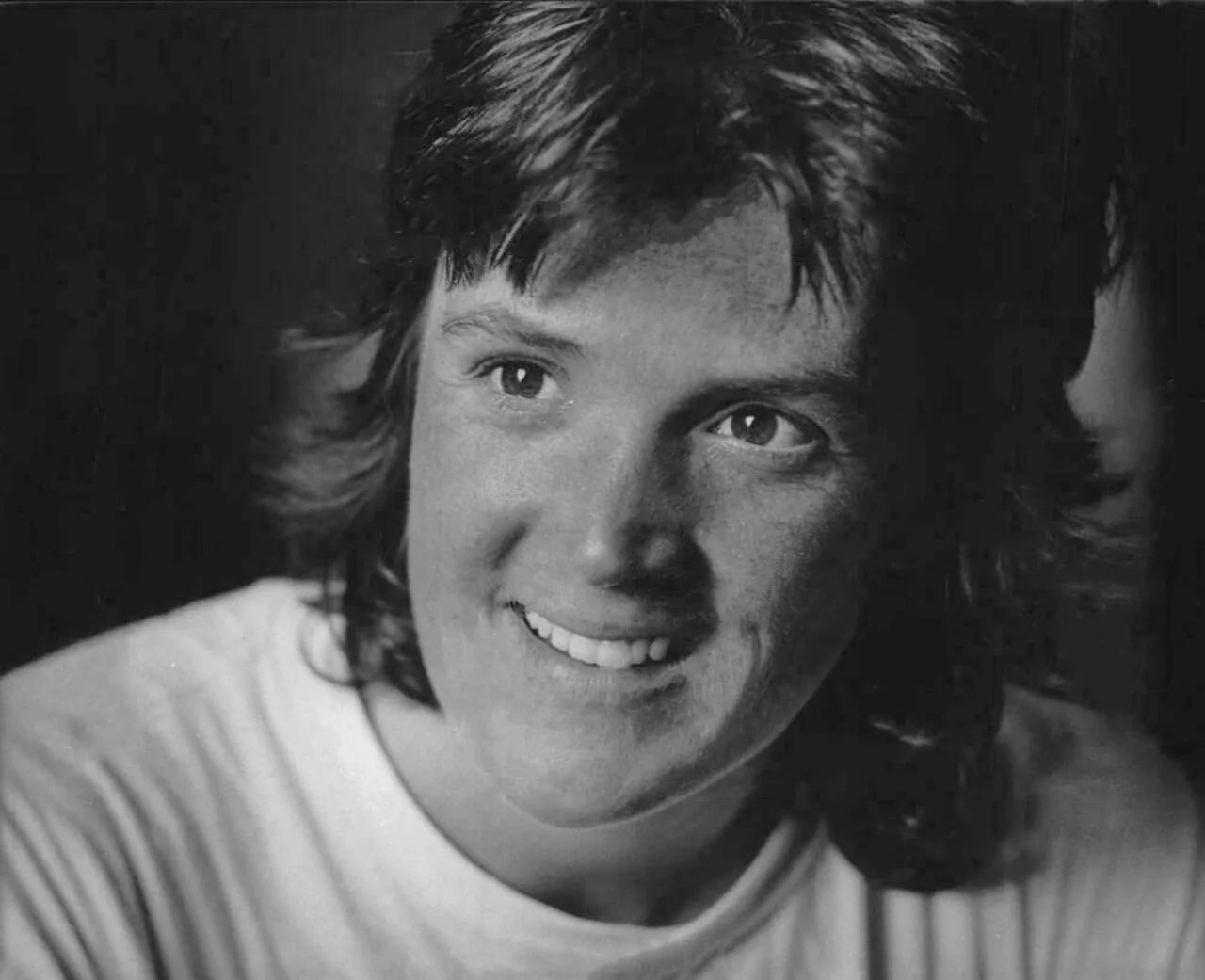Portrait of Carie Graves (1953–2021) – memorial page