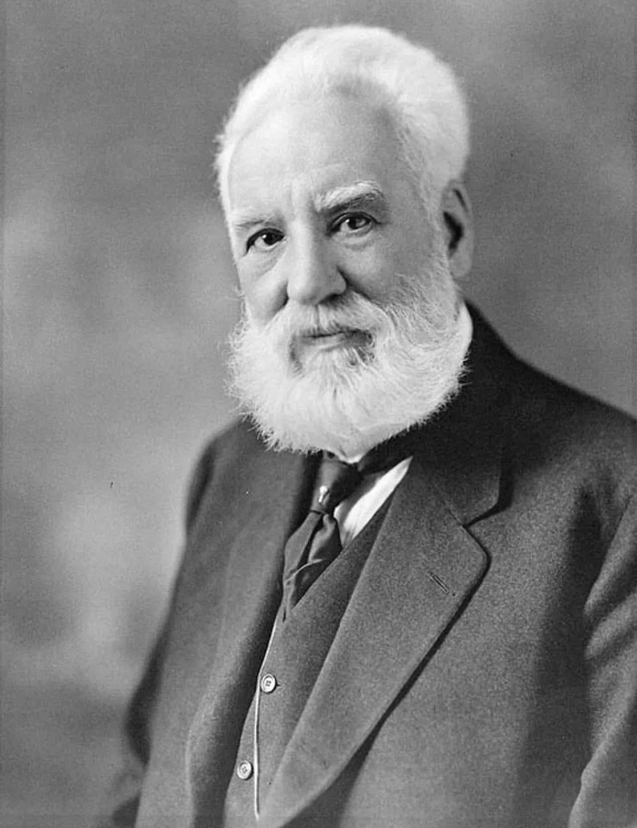 Portrait of Alexander Graham Bell (1847–1922) – memorial page