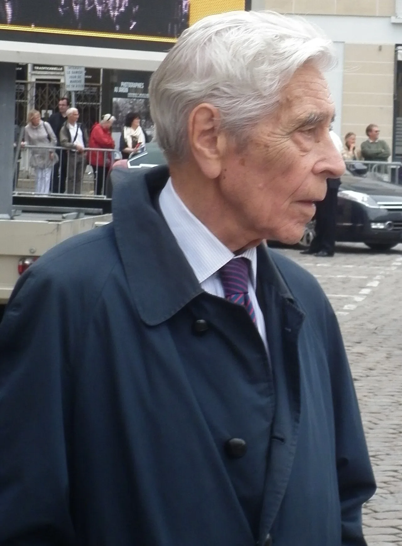 Portrait of Yves Guéna (1922–2016) – memorial page