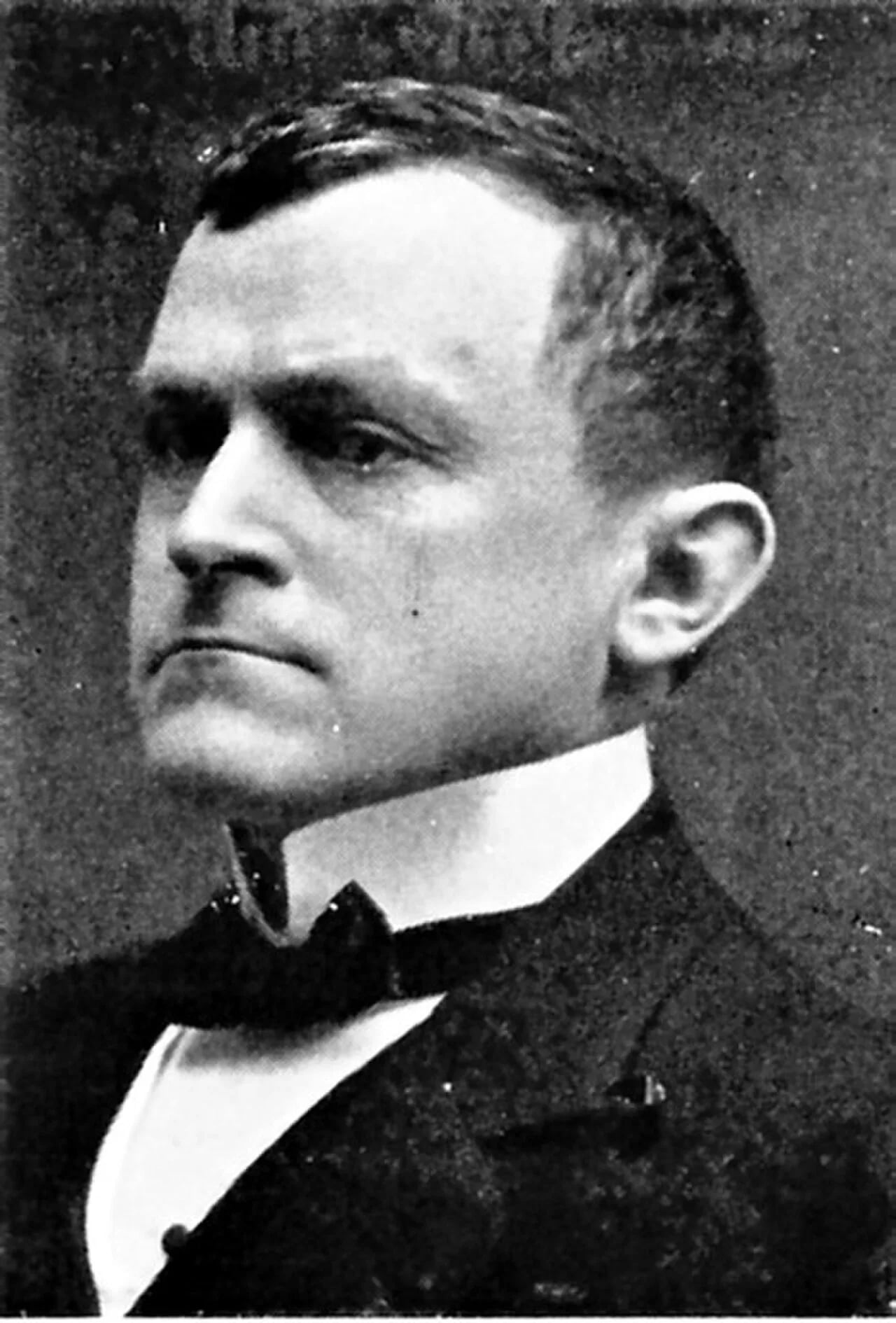 Portrait of Hans Jørgen Darre-Jenssen (1864–1950) – memorial page