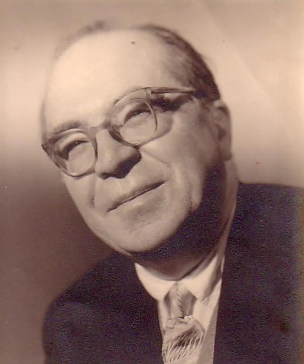 Porträt von Robert Chamboulan (1903–1959) – Gedenkseite
