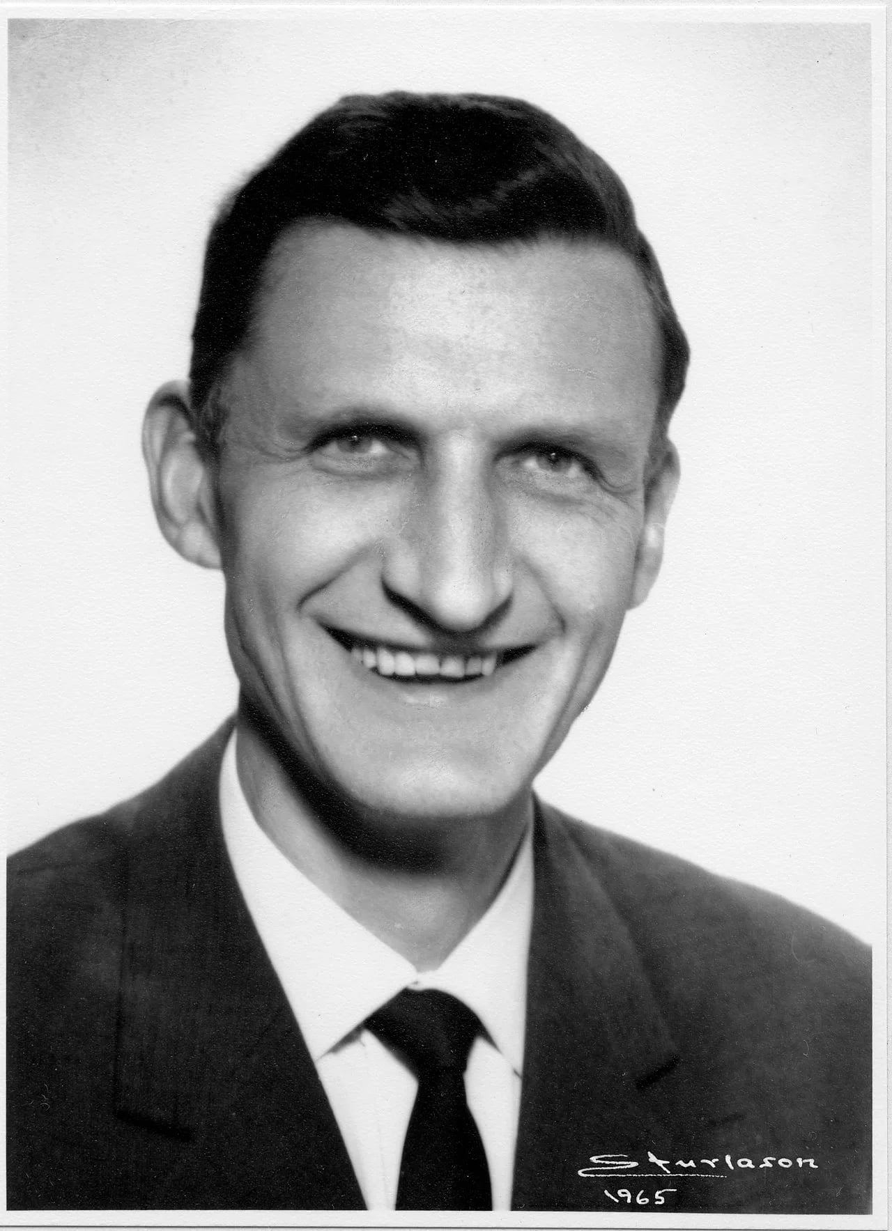 Portrait of Dagfinn Mannsåker (1916–1994) – memorial page