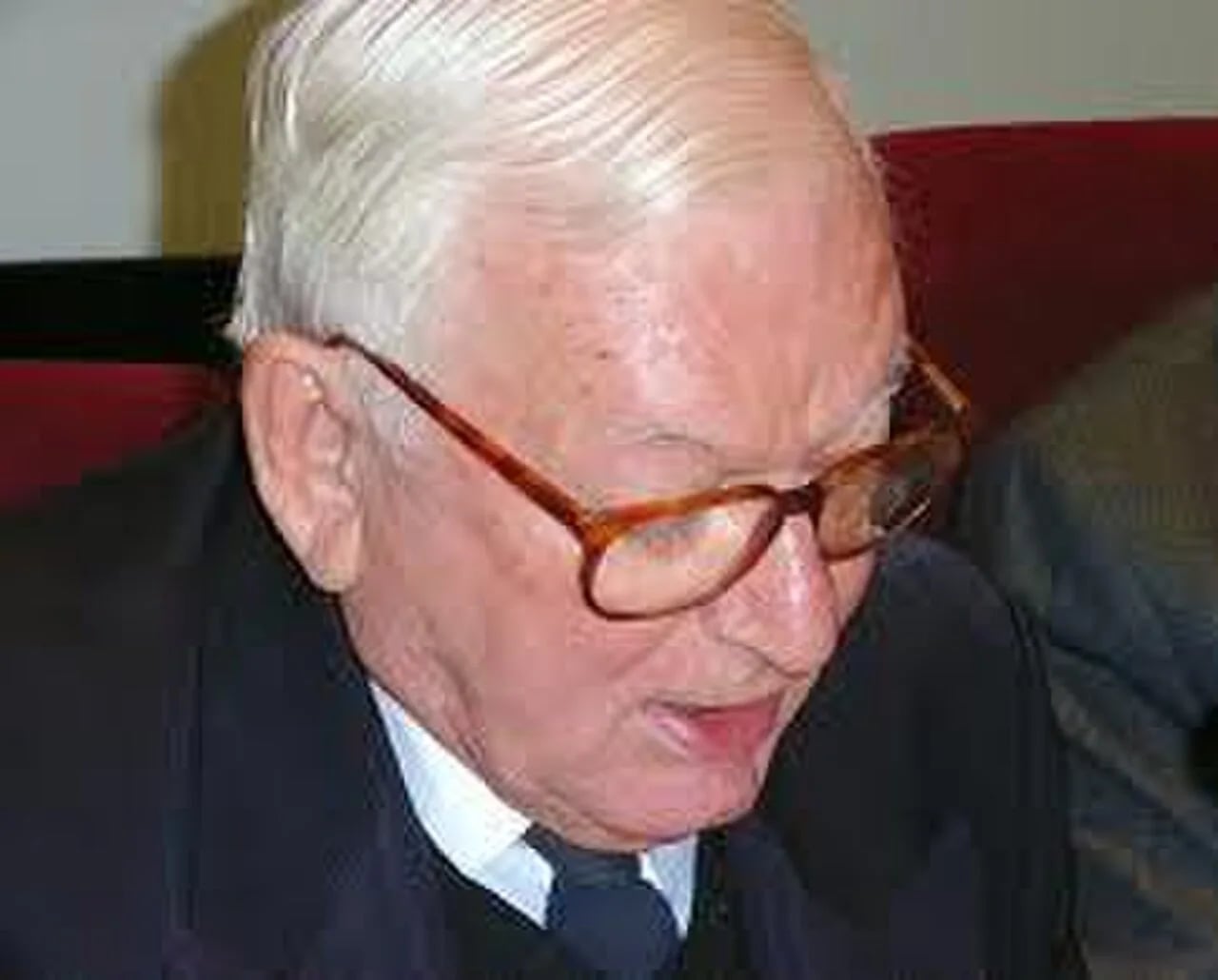 Porträt von Robert Pringarbe (1921–2015) – Gedenkseite