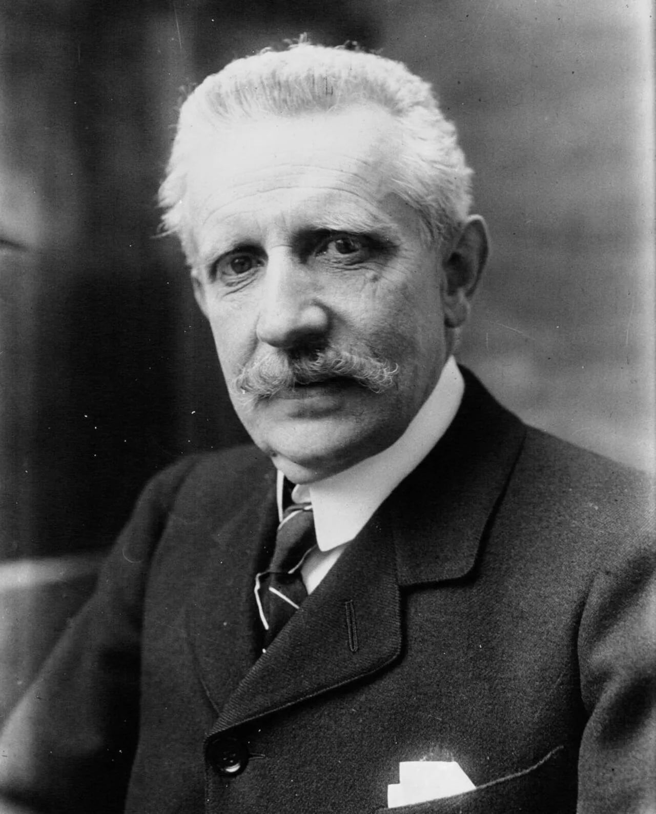 Portrait of Robert de Pomereu (1860–1937) – memorial page