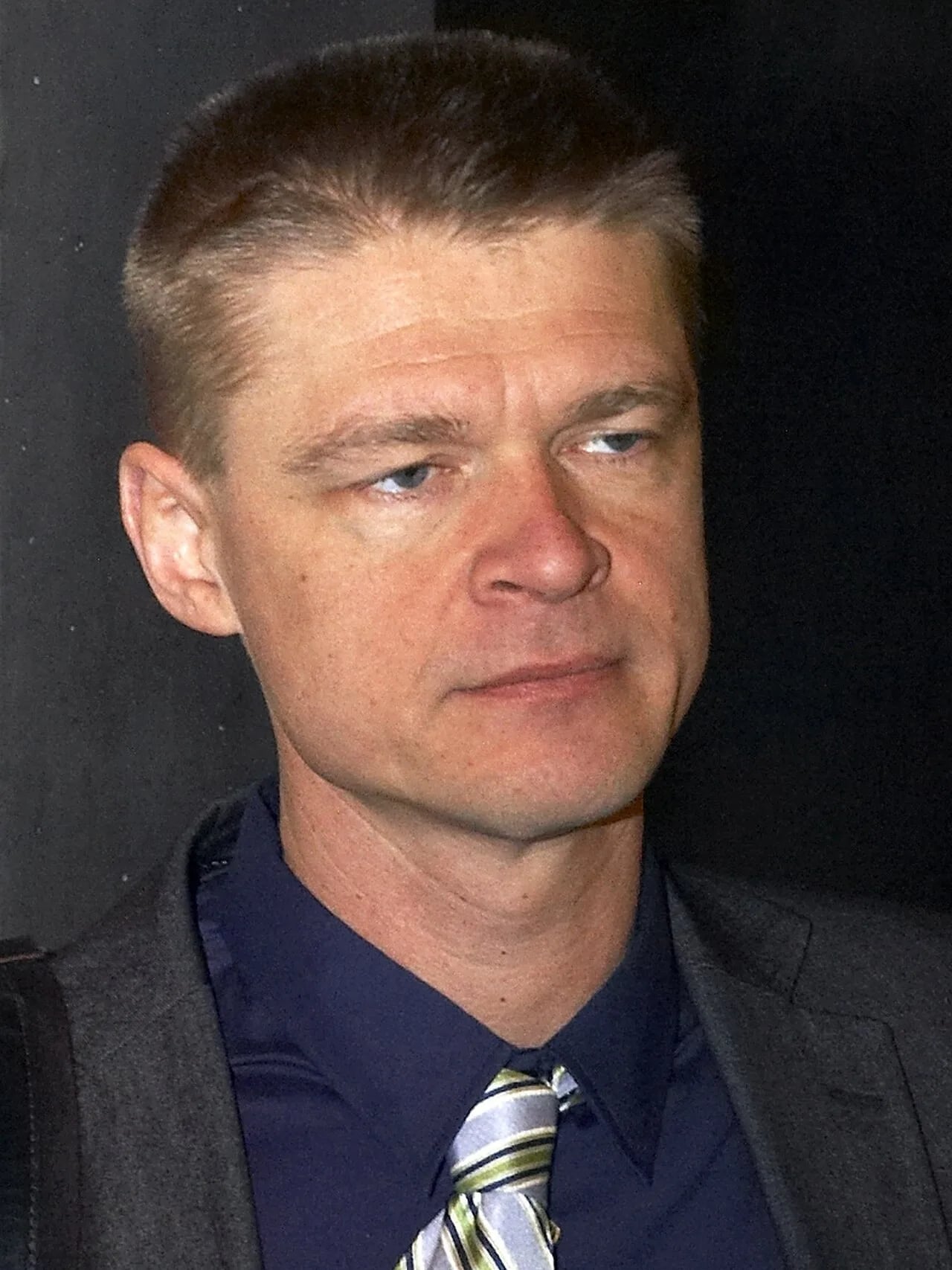 Porträt von Henrik Pontén (1965–2020) – Gedenkseite
