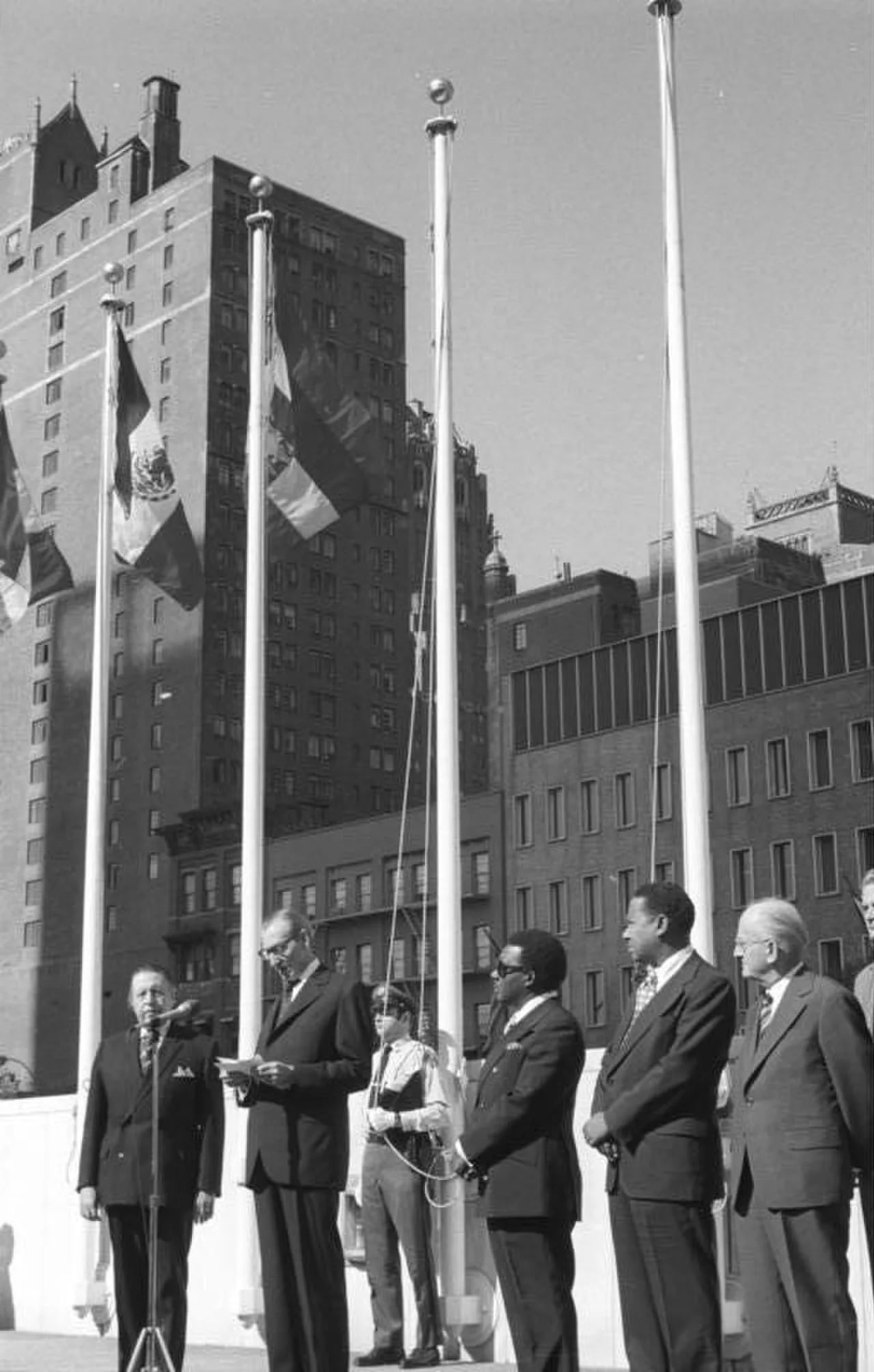 Portrait of Leopoldo Benites (1905–1996) – memorial page