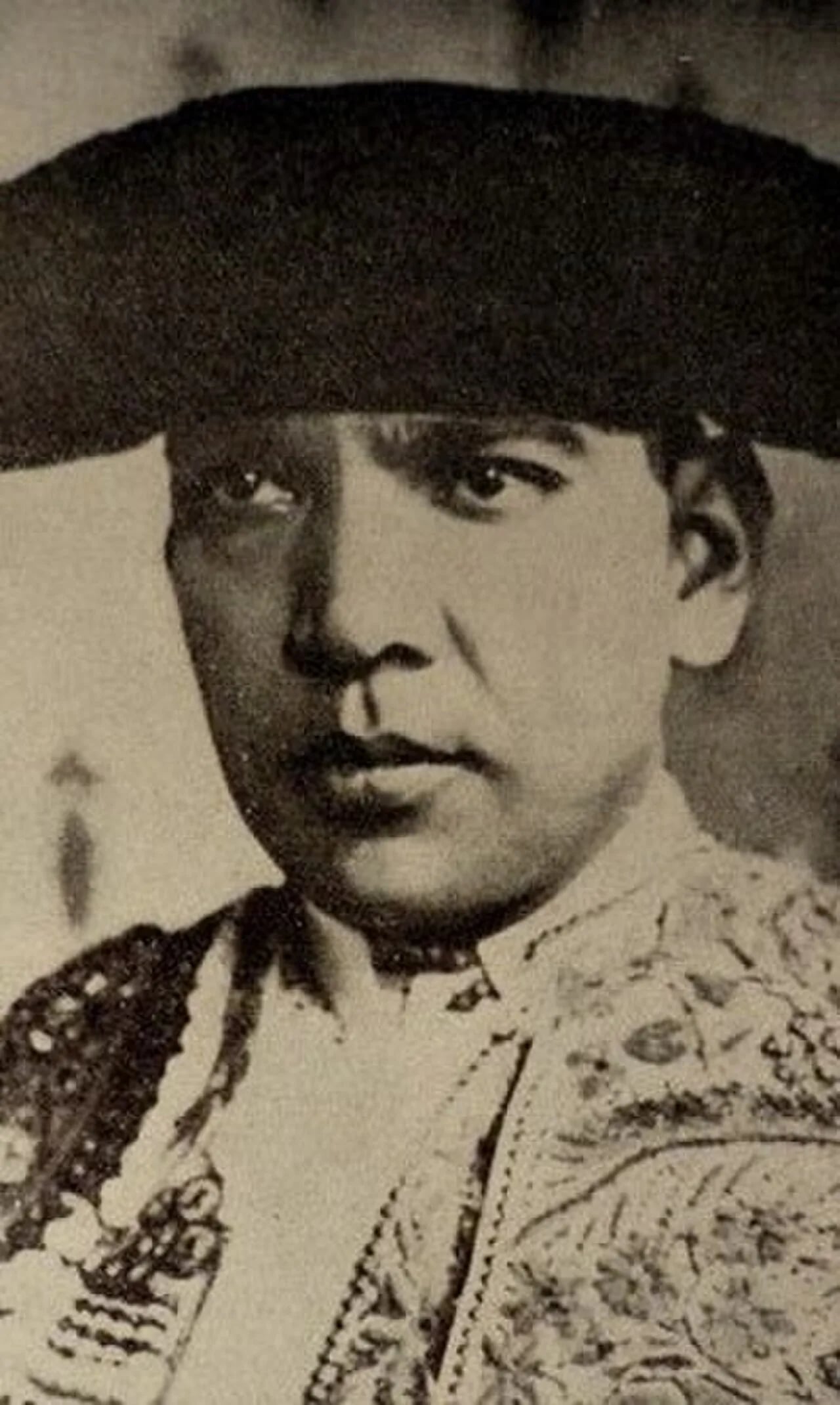 Portrait of Rodolfo Gaona (1888–1975) – memorial page