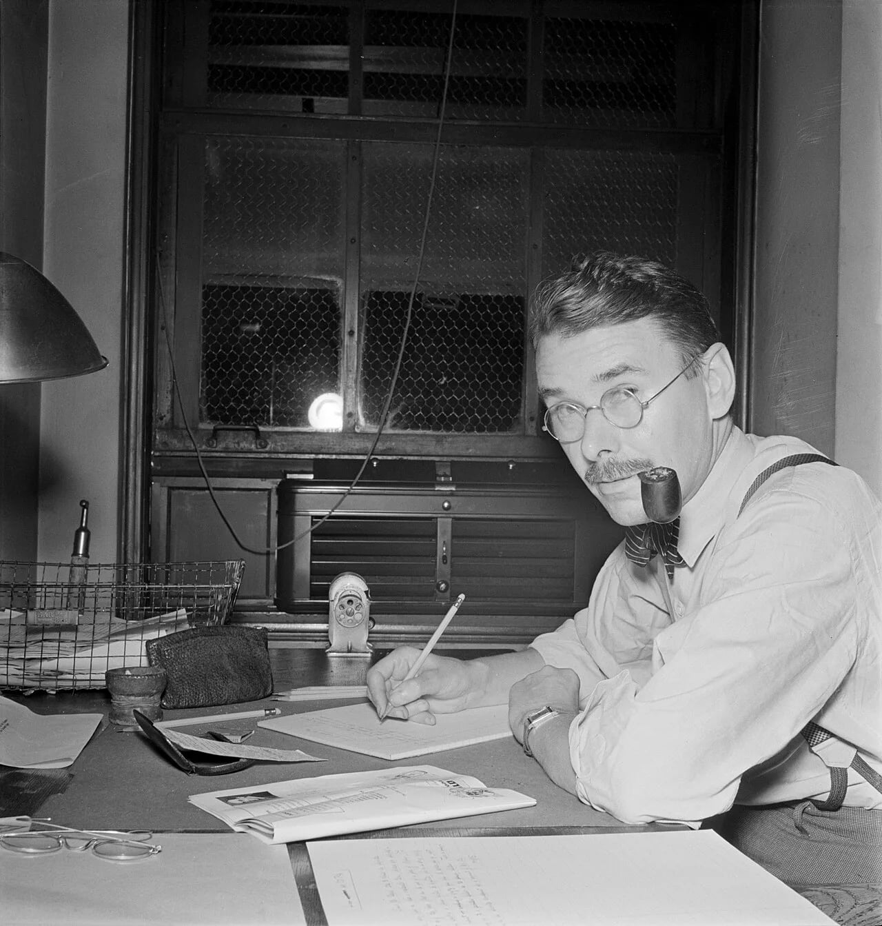 Porträt von Brooks Atkinson (1894–1984) – Gedenkseite