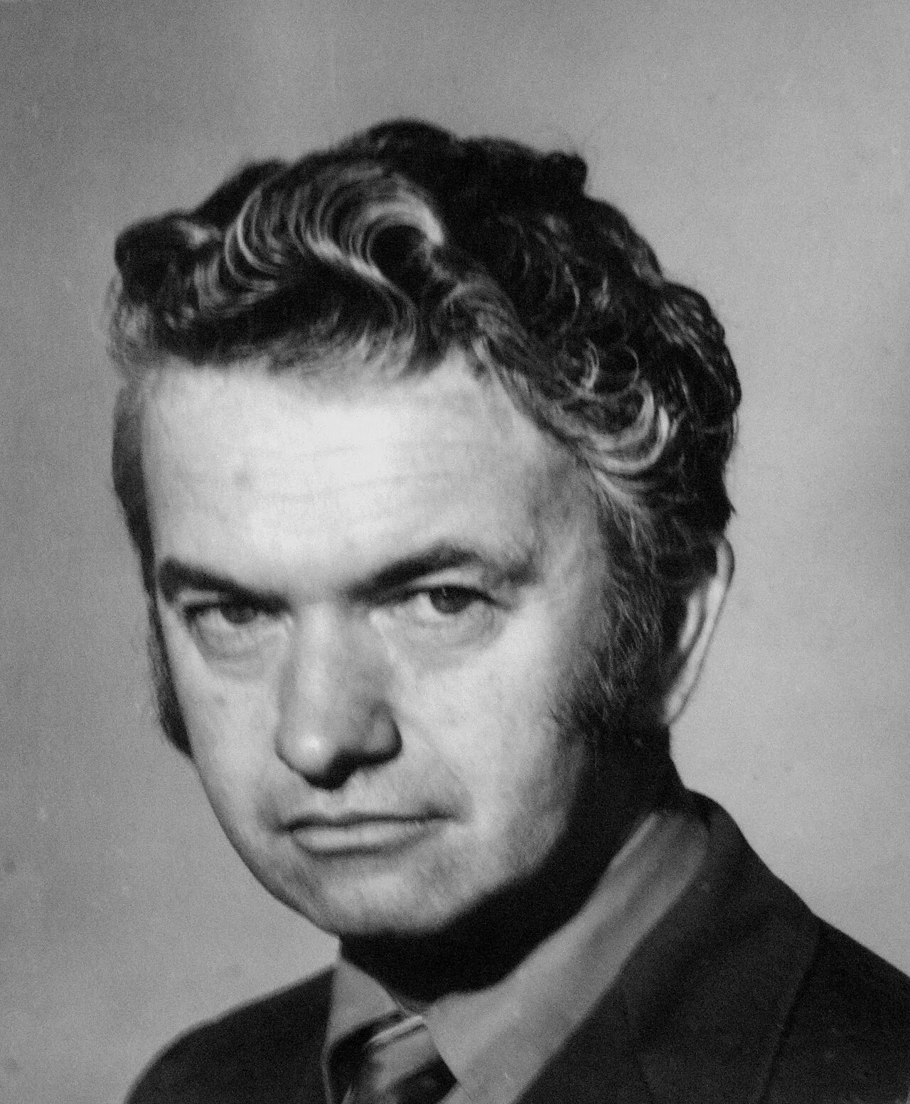 Porträt von Roger Stuart Bacon (1926–2021) – Gedenkseite