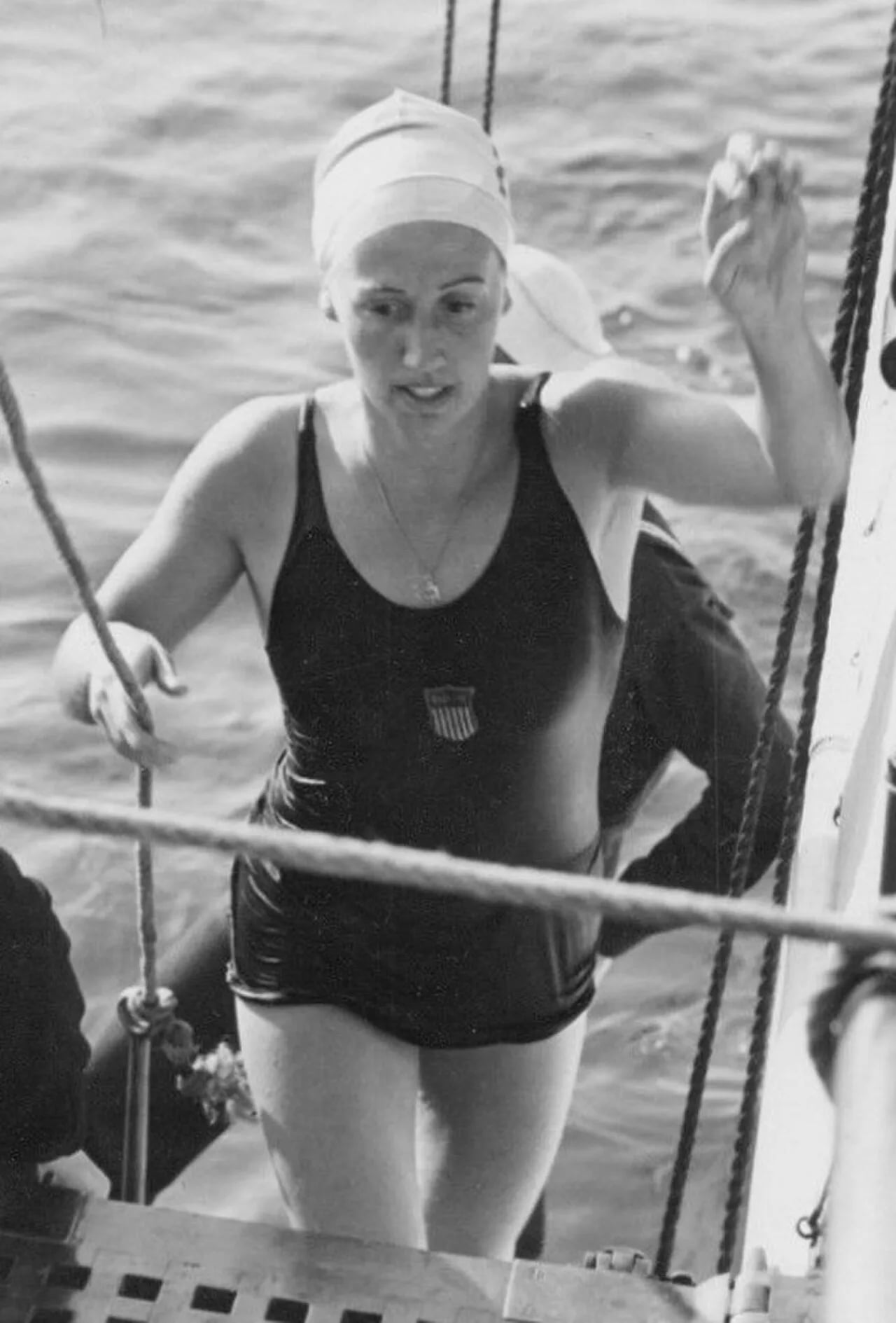 Portrait of Lenore Kight (1911–2000) – memorial page