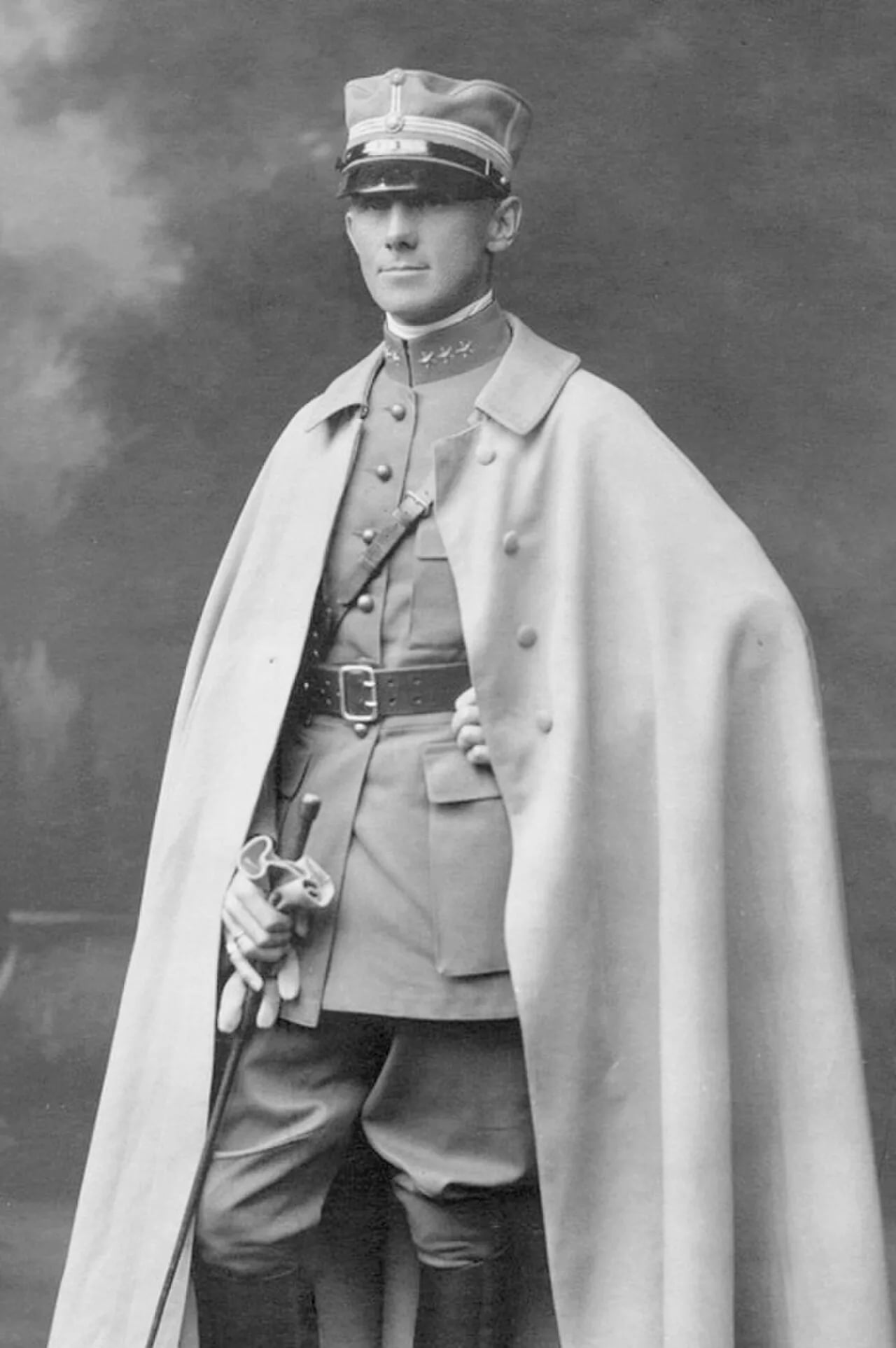 Portrait of Ernst Hallberg (1894–1944) – memorial page