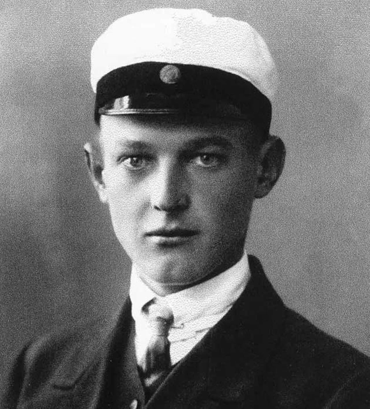 Portrait of Otto Aust (1892–1943) – memorial page