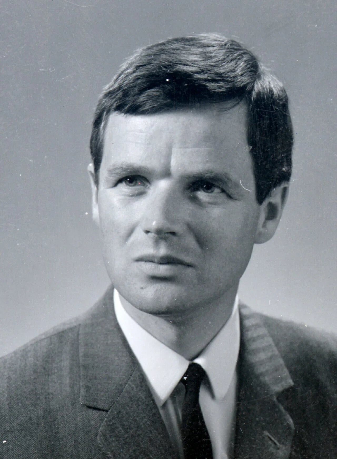 Porträt von Ingvar Lars Helle (1933–2003) – Gedenkseite