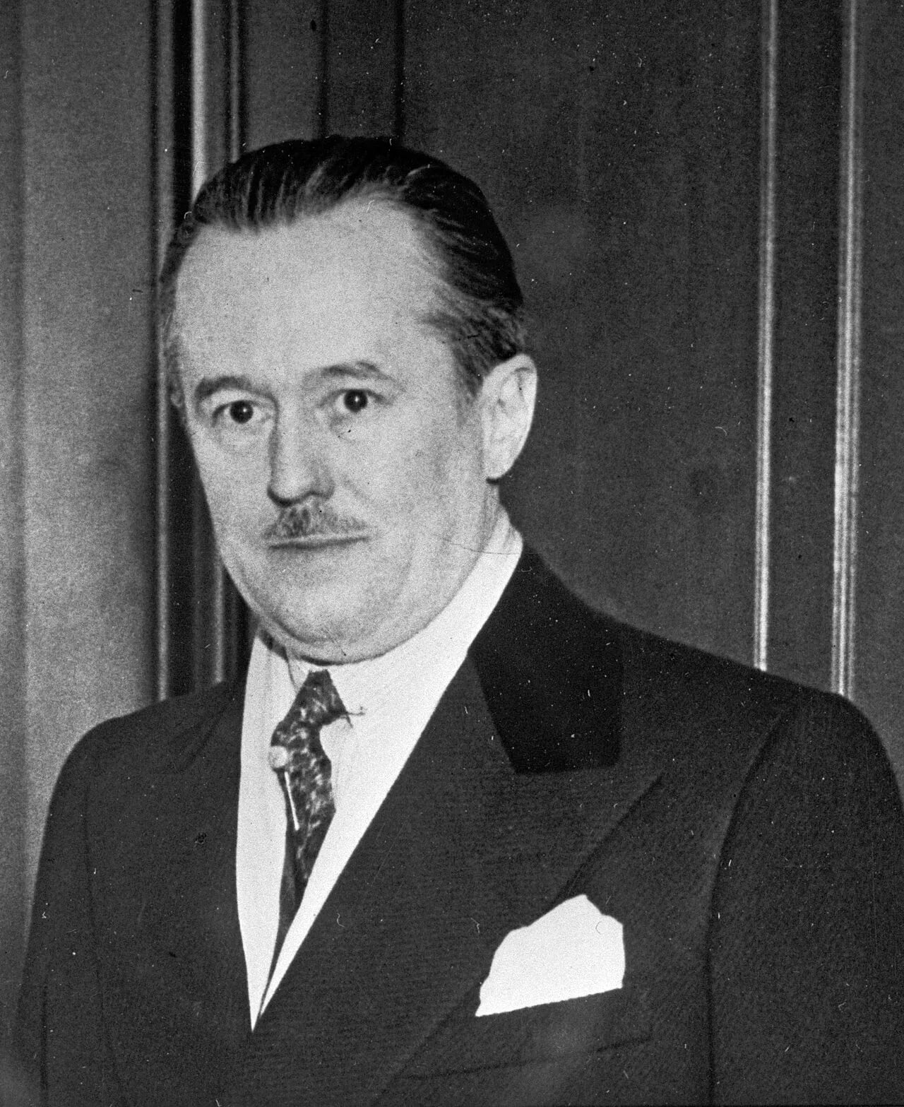 Portrait of Roy W. Howard (1883–1964) – memorial page