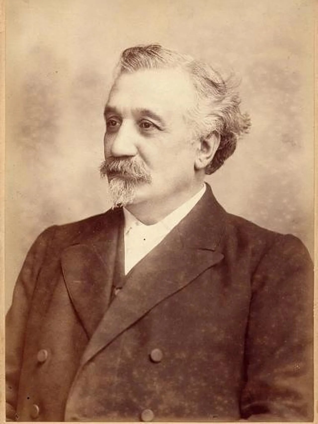 Portrait of Ruben Saillens (1855–1942) – memorial page