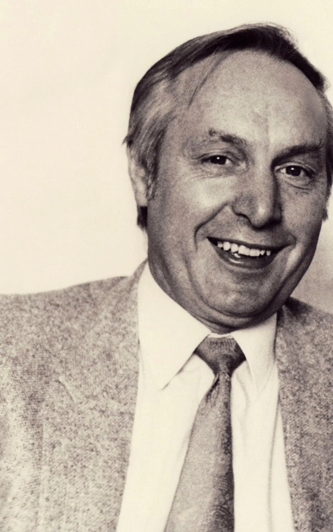 Porträt von Tom Parry Jones (1935–2013) – Gedenkseite
