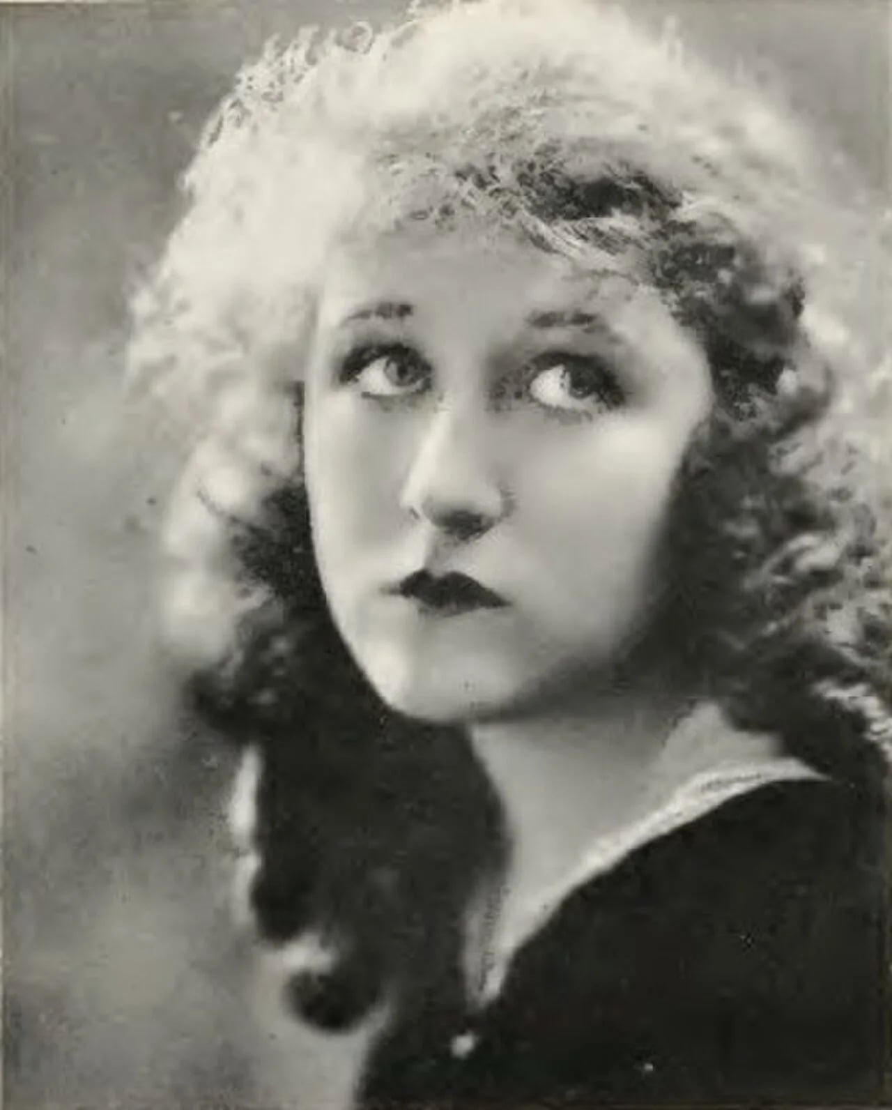 Porträt von Ruth Clifford (1900–1998) – Gedenkseite
