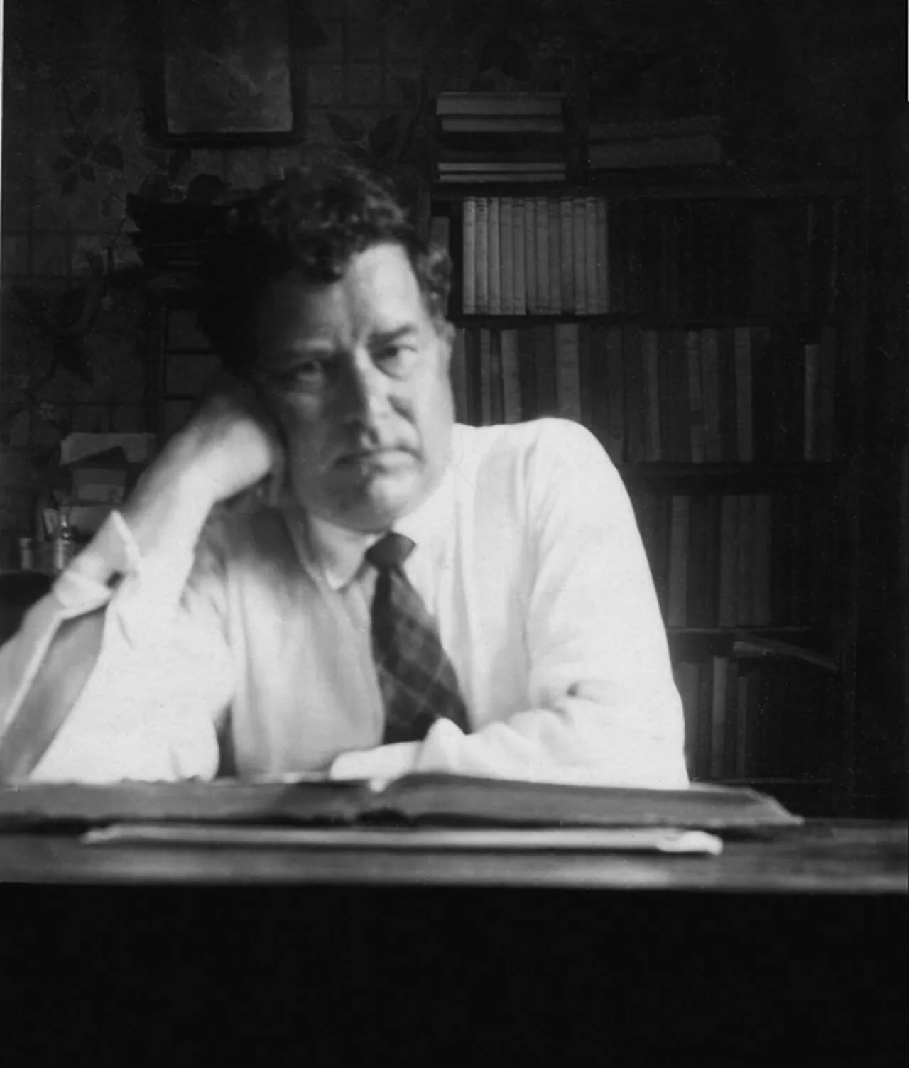 Porträt von Régis Messac (1893–1945) – Gedenkseite