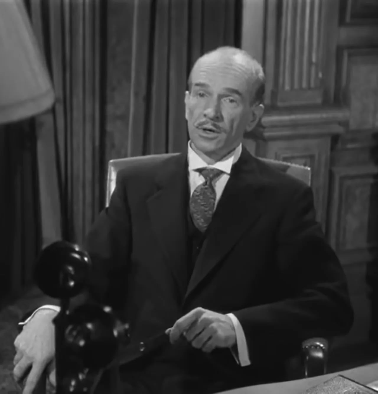 Portrait of Ian Wolfe (1896–1992) – memorial page