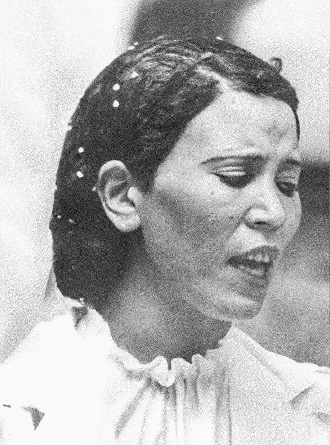 Portrait of Saliha (1914–1958) – memorial page