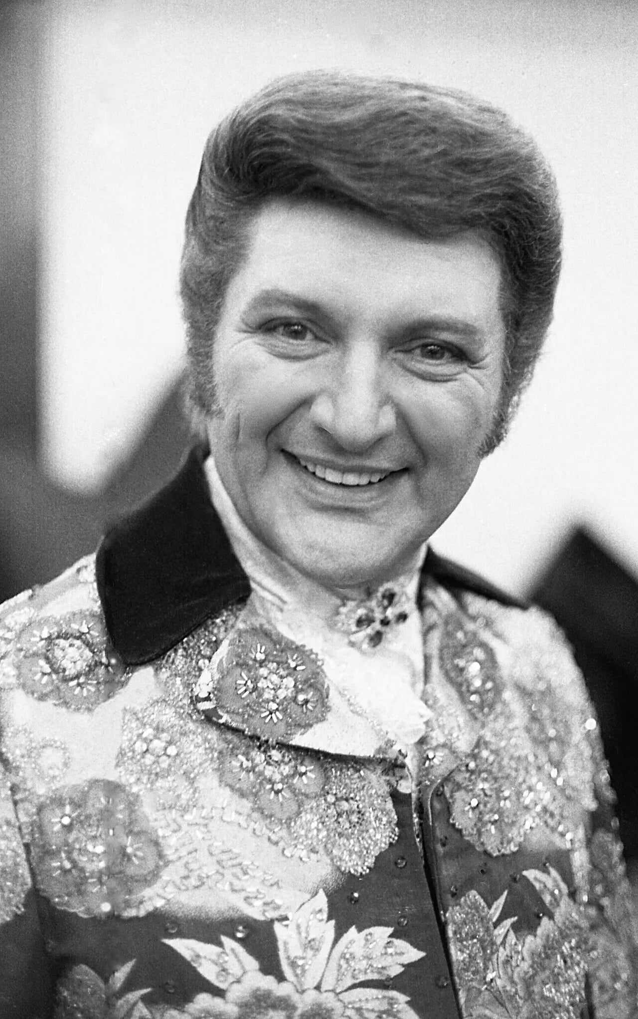 Porträt von Liberace (1919–1987) – Gedenkseite