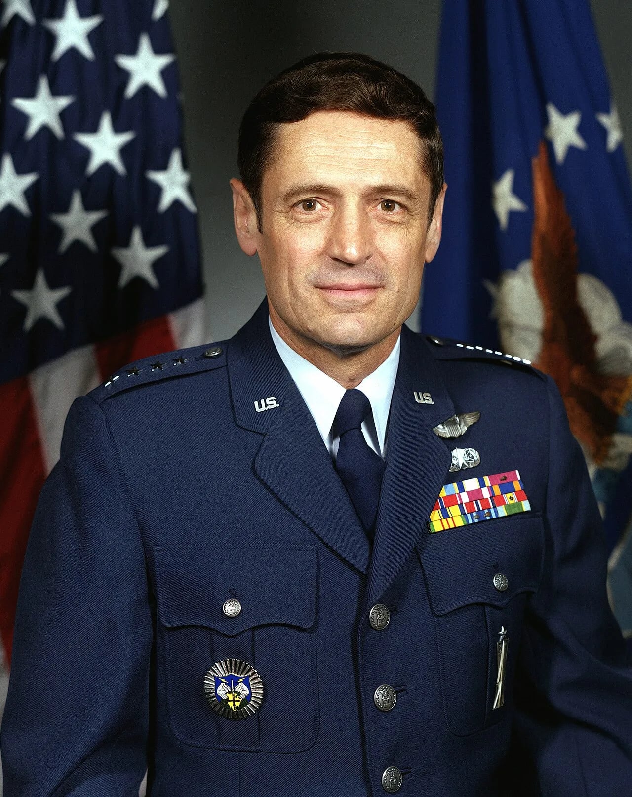 Portrait of Robert T. Herres (1932–2008) – memorial page