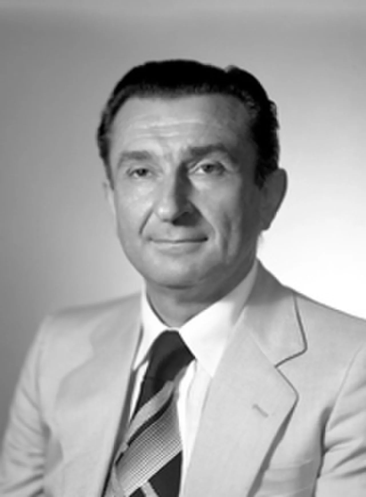 Porträt von Sergio Flamigni (1925–2025) – Gedenkseite