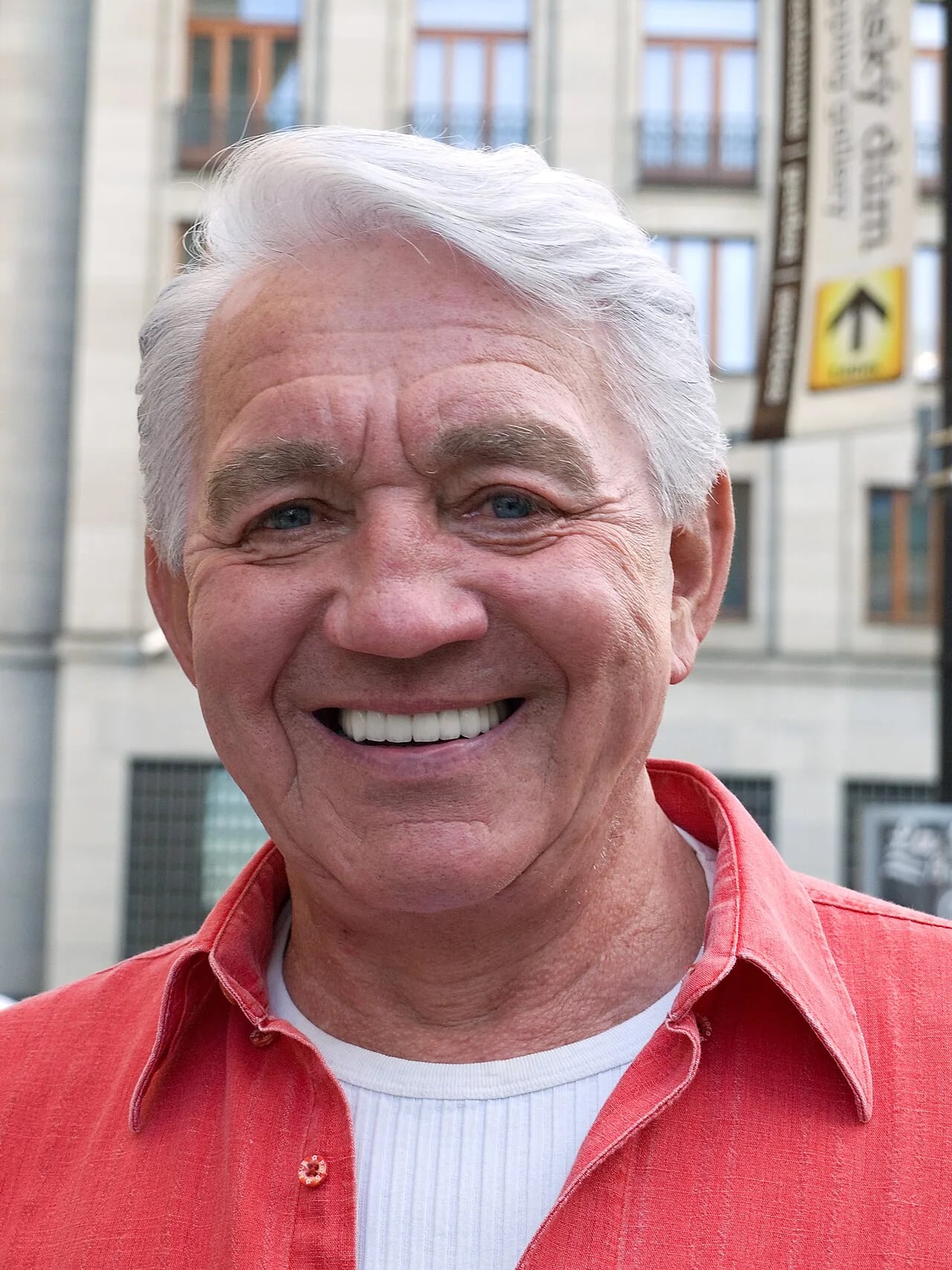 Porträt von Jiří Krampol (1938–2025) – Gedenkseite