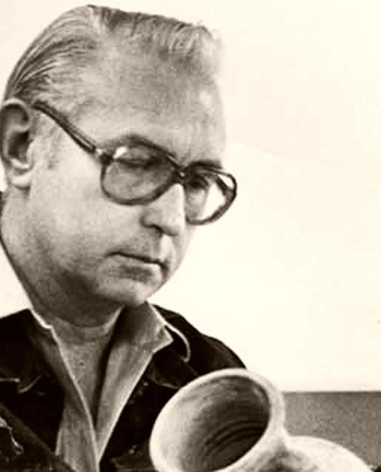 Portrait of Anson Rainey (1930–2011) – memorial page