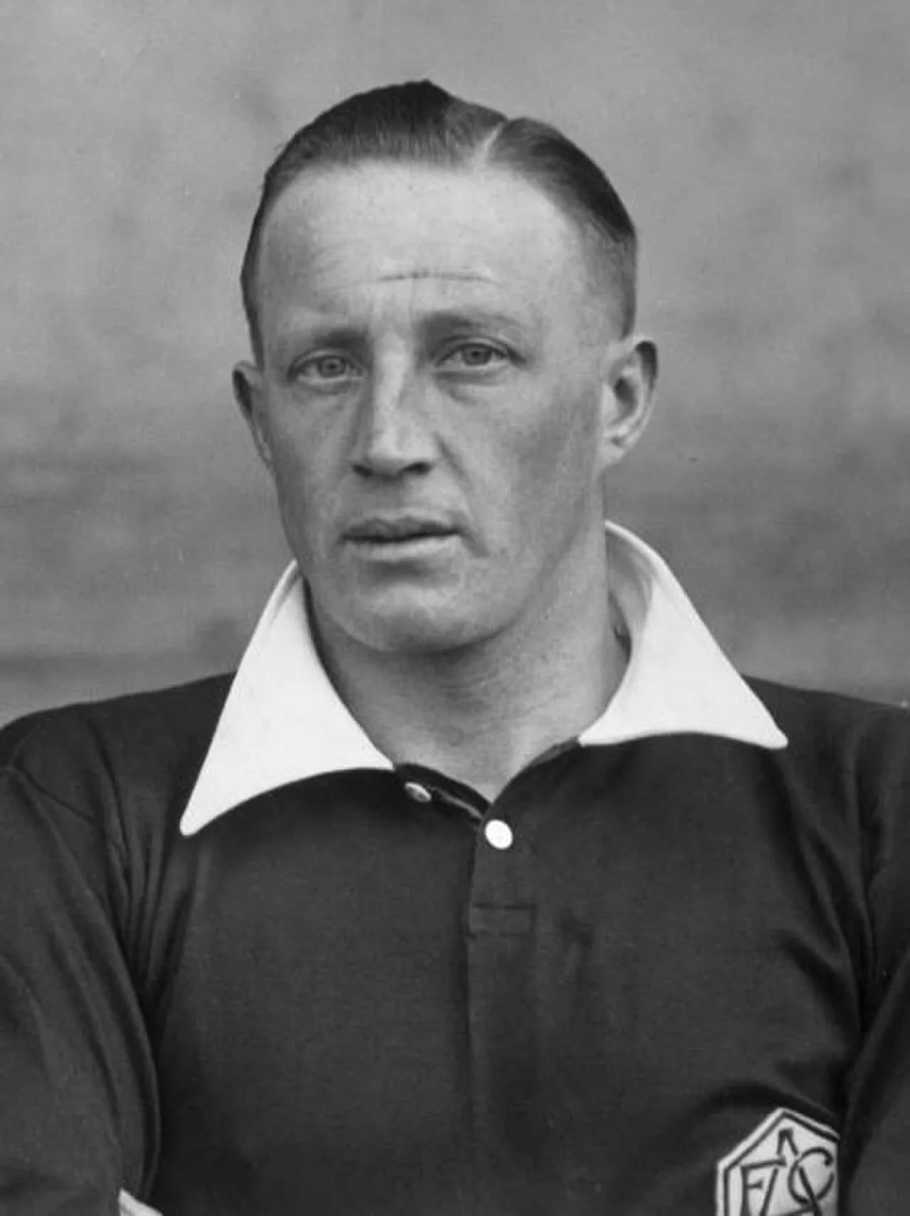 Portrait of Jack Lambert (1902–1940) – memorial page
