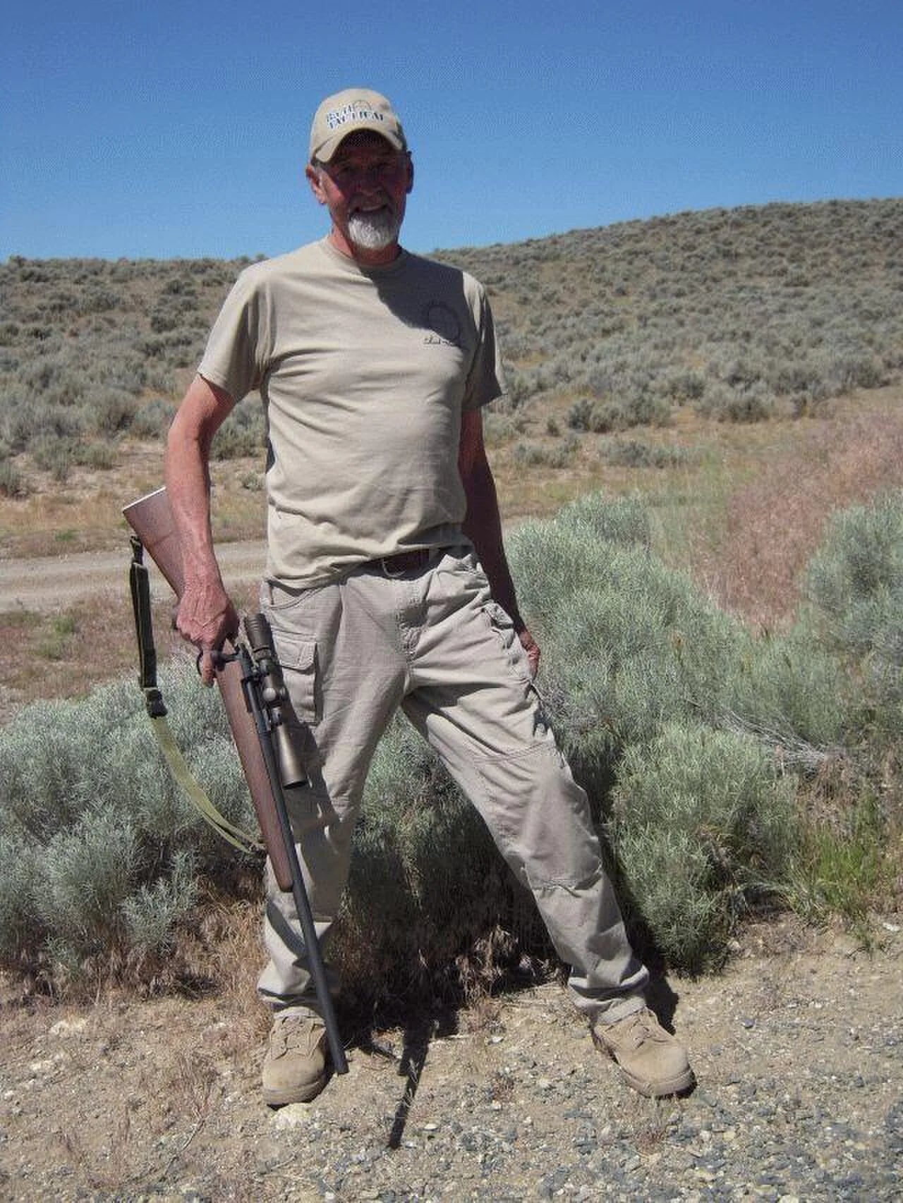 Porträt von Chuck Mawhinney (1949–2024) – Gedenkseite