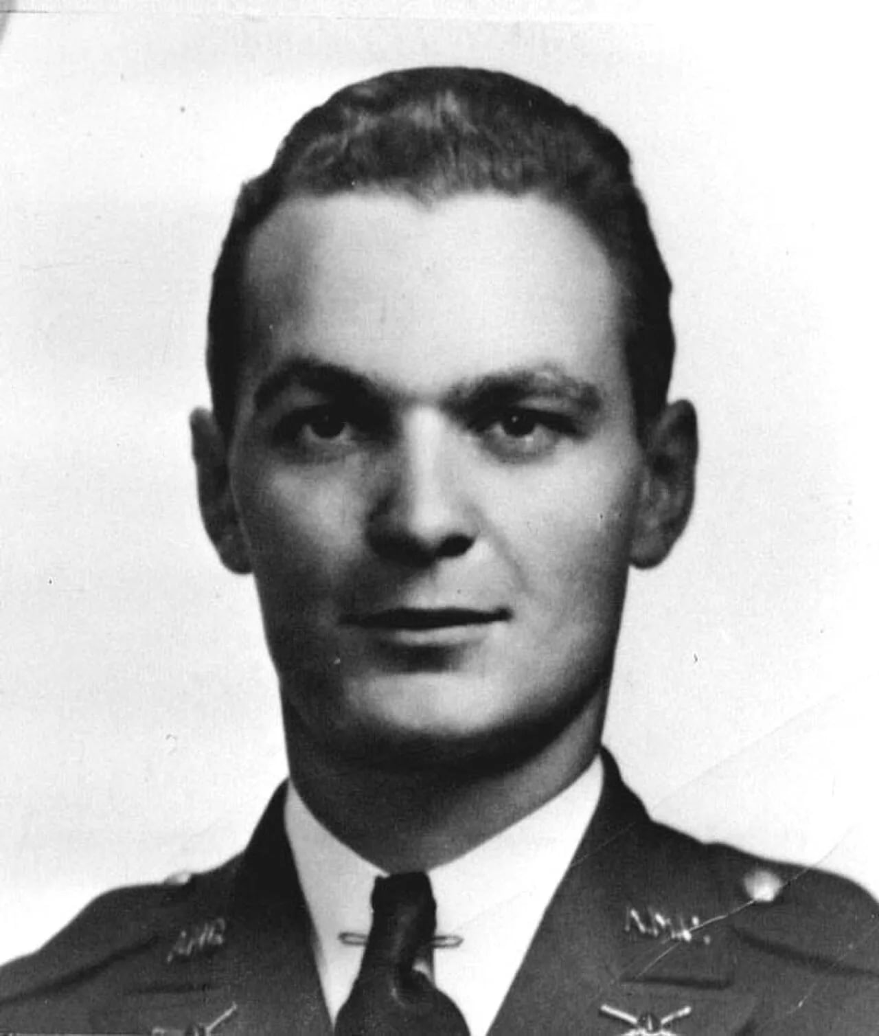 Portrait of George H. Gay Jr. (1917–1994) – memorial page