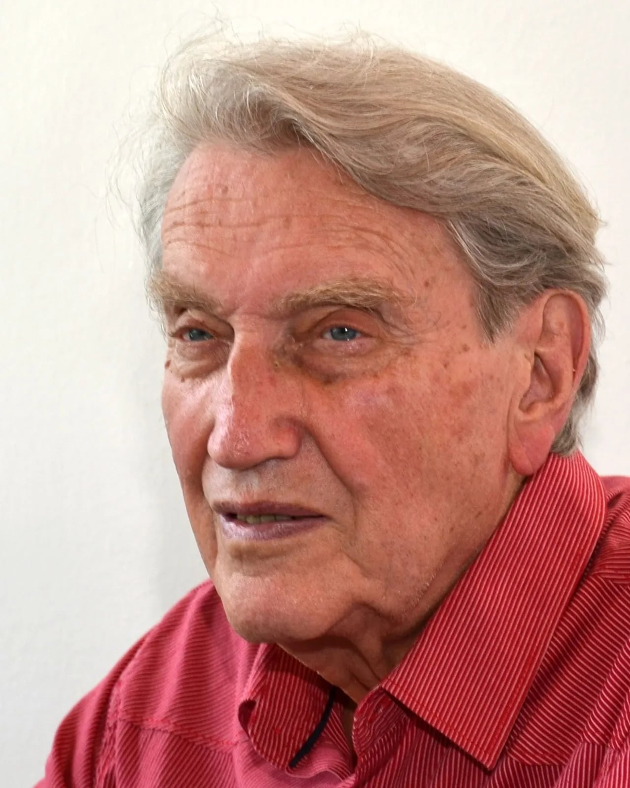 Portrait of Anton Hykisch (1932–2024) – memorial page